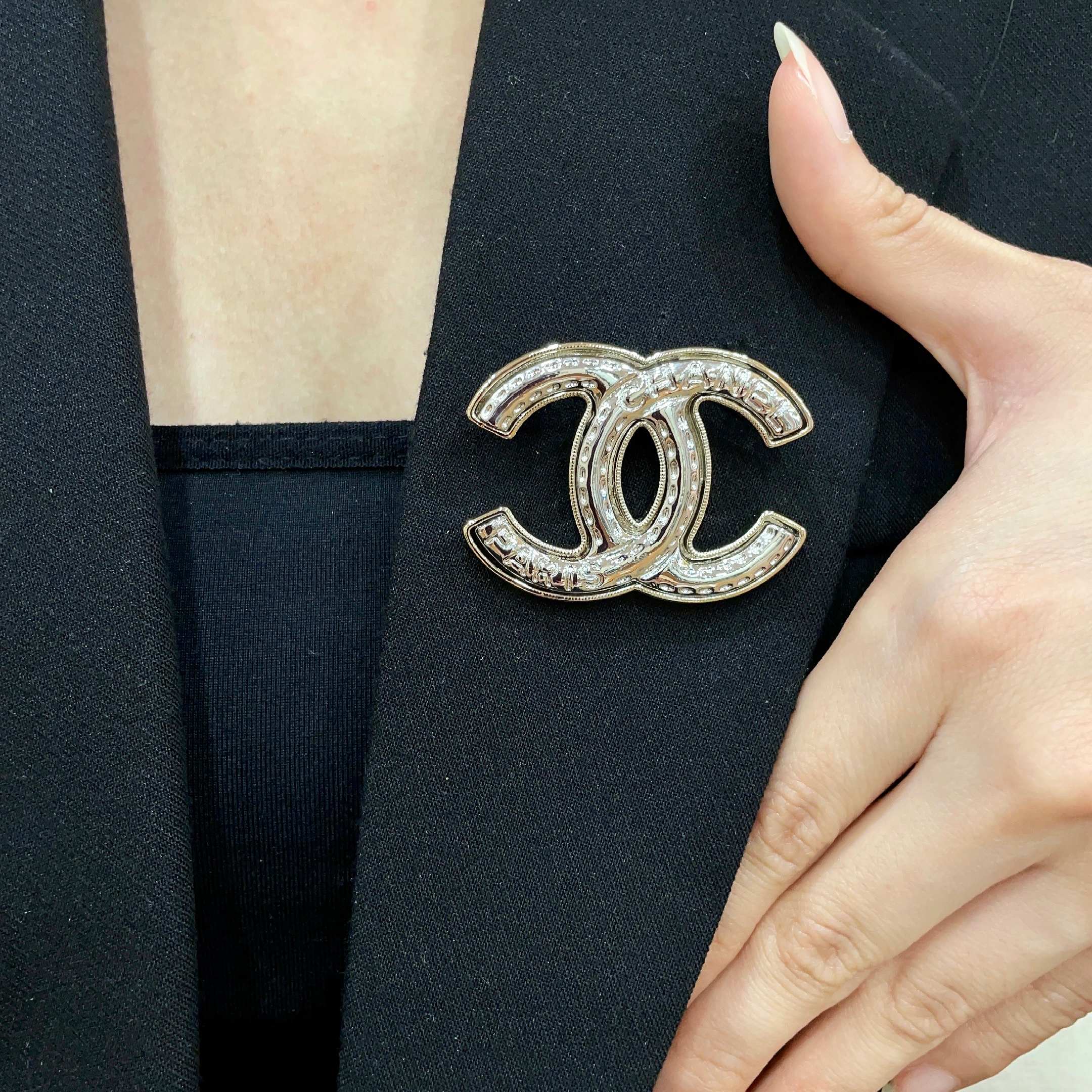 Chanel CHANEL小香 最新款同步上新香奈儿最新款胸针