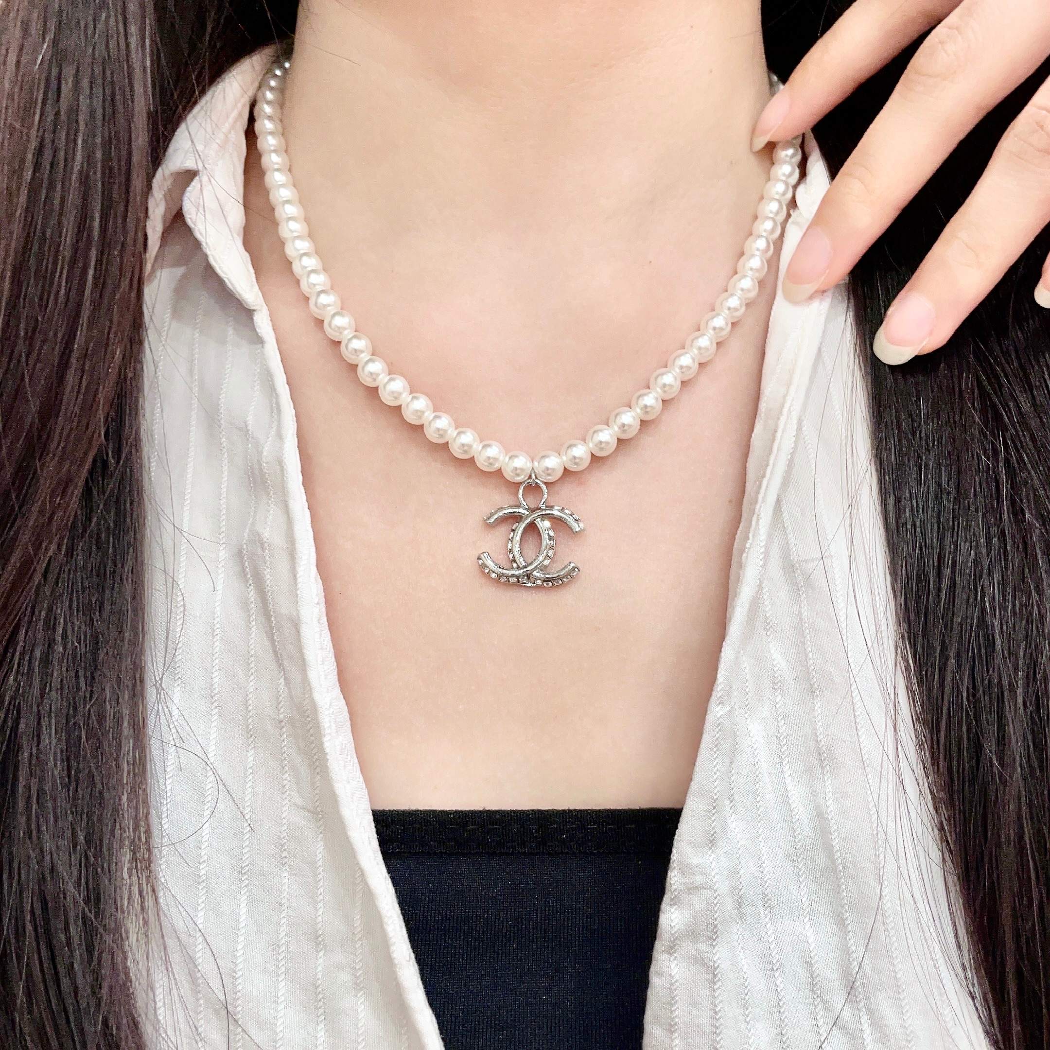 Chanel Chanel香奈儿 中古 项链 小香家的款式真心无需多介绍 每一款都超 ，大方，非常显气质