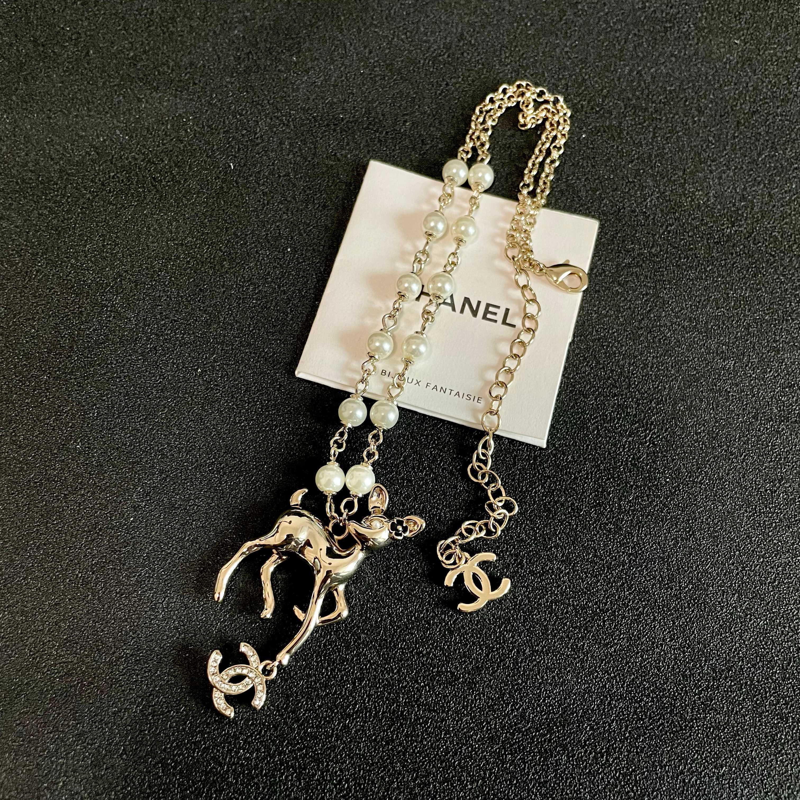 Chanel香奈儿 中古 项链👀小香家的款式真心无需多介绍😘🎶每一款都超好看，精致大方，非常显气质.