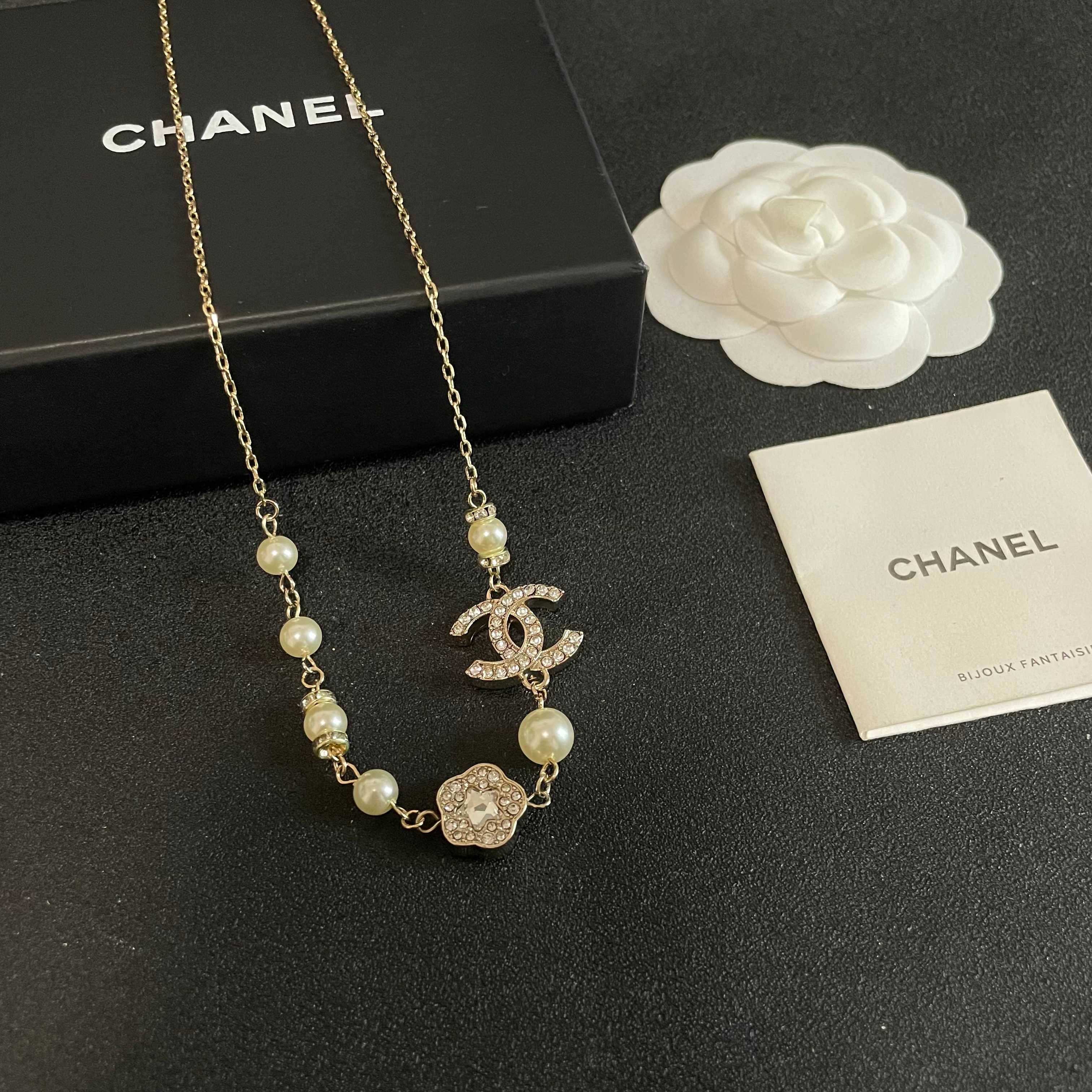 Chanel香奈儿 中古 项链👀小香家的款式真心无需多介绍😘🎶每一款都超好看，精致大方，非常显气质.