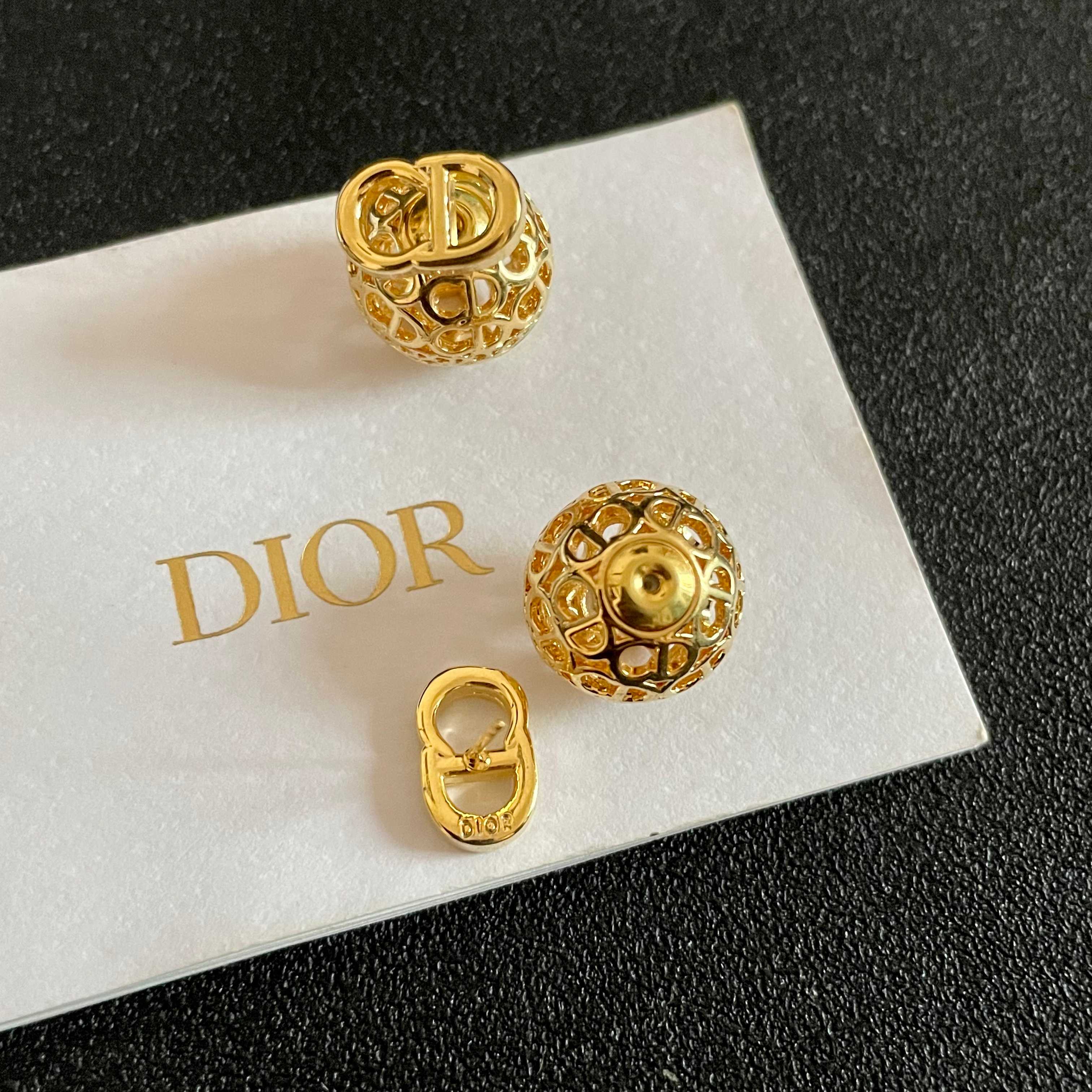 👑Dior 迪奥 中古 耳环 专柜一致上新 精选原版一致 黄铜材质 甜美气质高