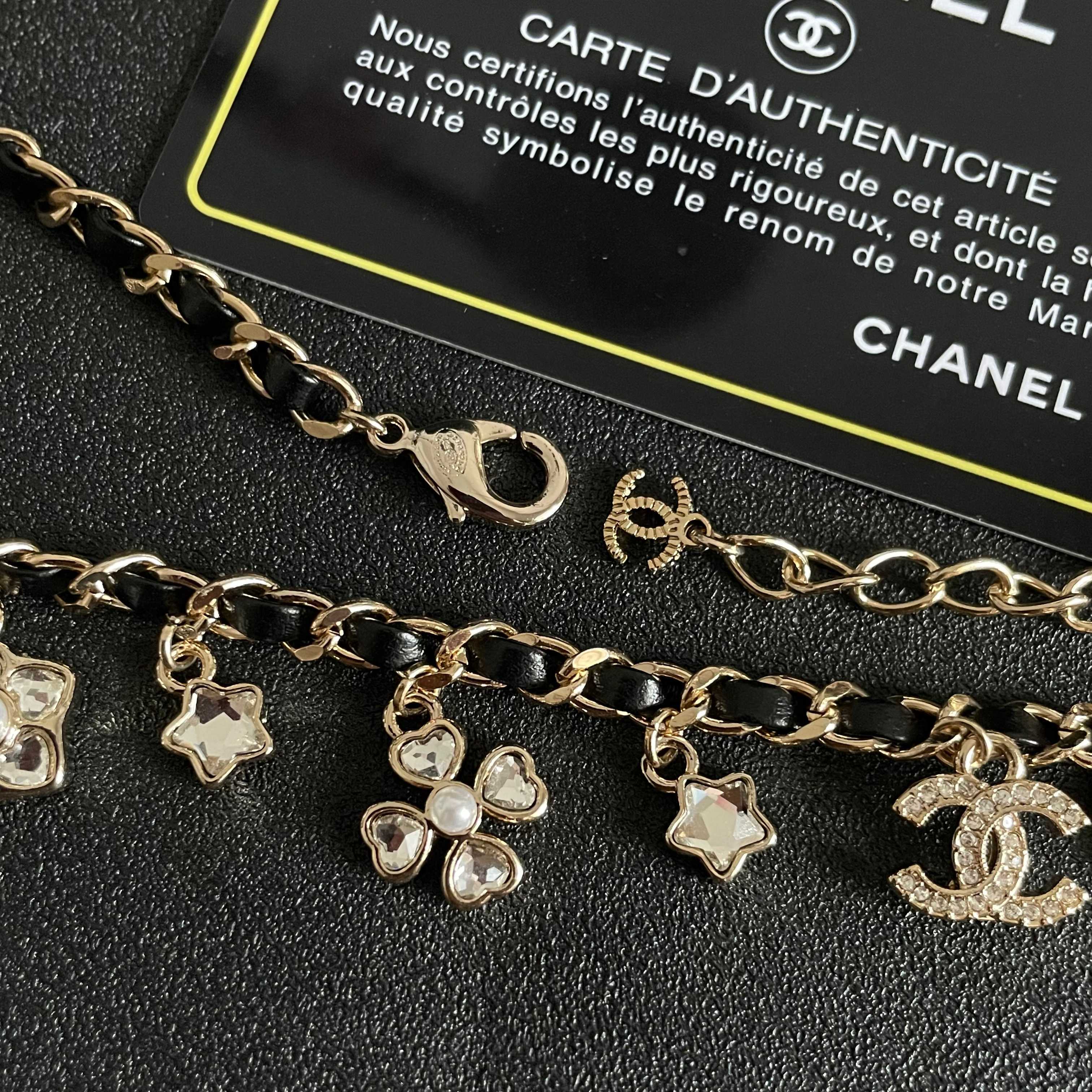 Chanel香奈儿 中古 项链👀小香家的款式真心无需多介绍😘🎶每一款都超好看，精致大方，非常显气质.