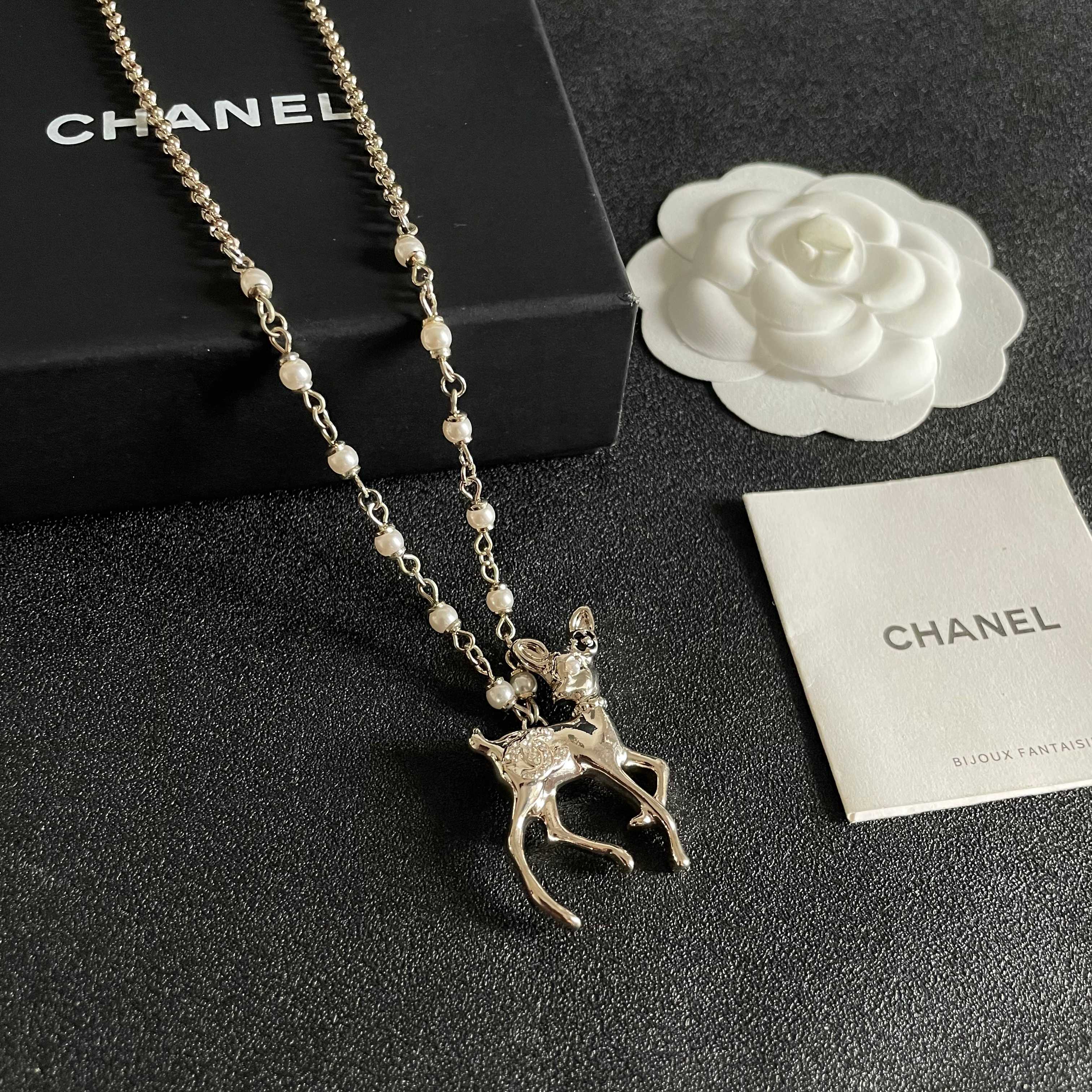 Chanel香奈儿 中古 项链👀小香家的款式真心无需多介绍😘🎶每一款都超好看，精致大方，非常显气质.