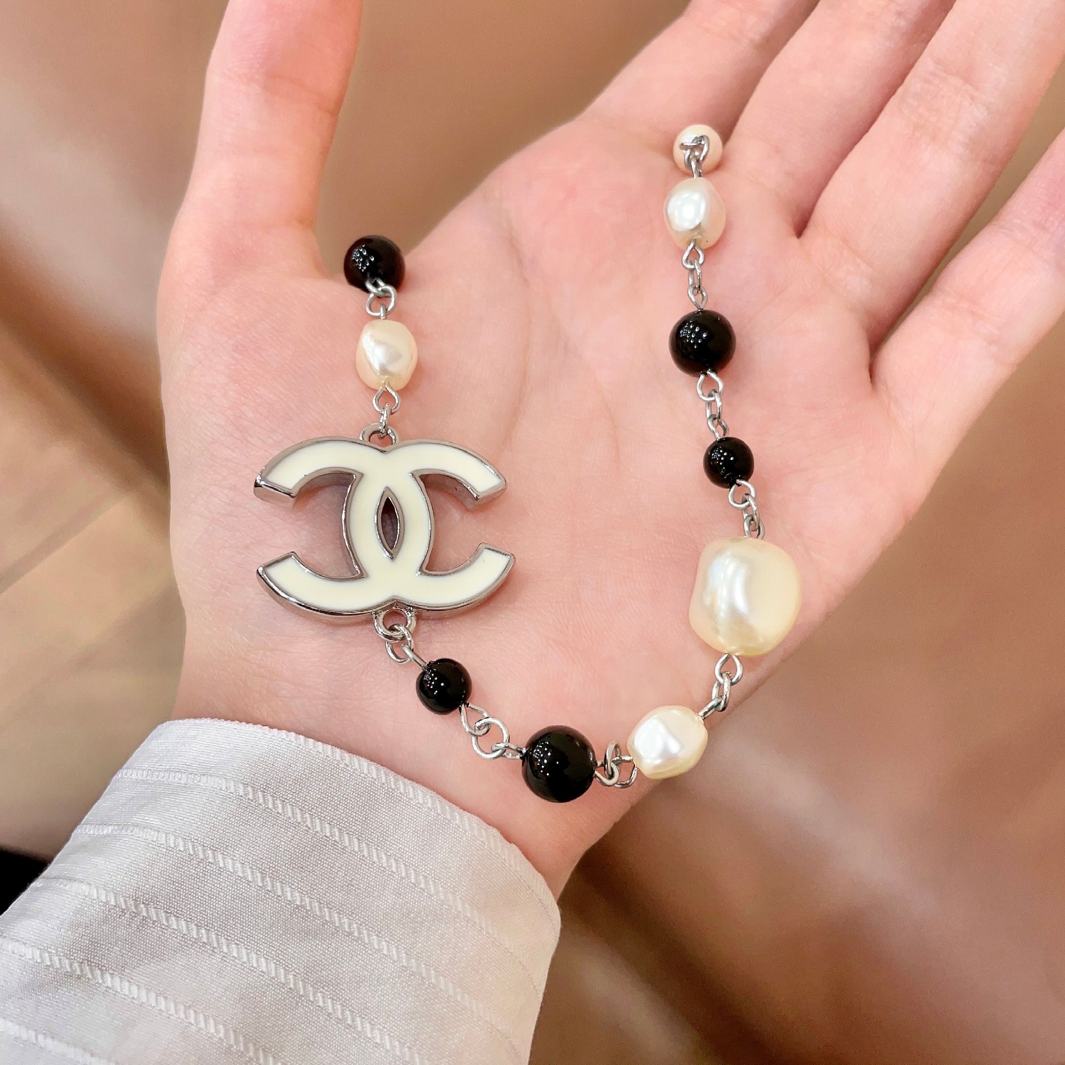 Chanel香奈儿 中古 项链👀小香家的款式真心无需多介绍😘🎶每一款都超好看，精致大方，非常显气质.