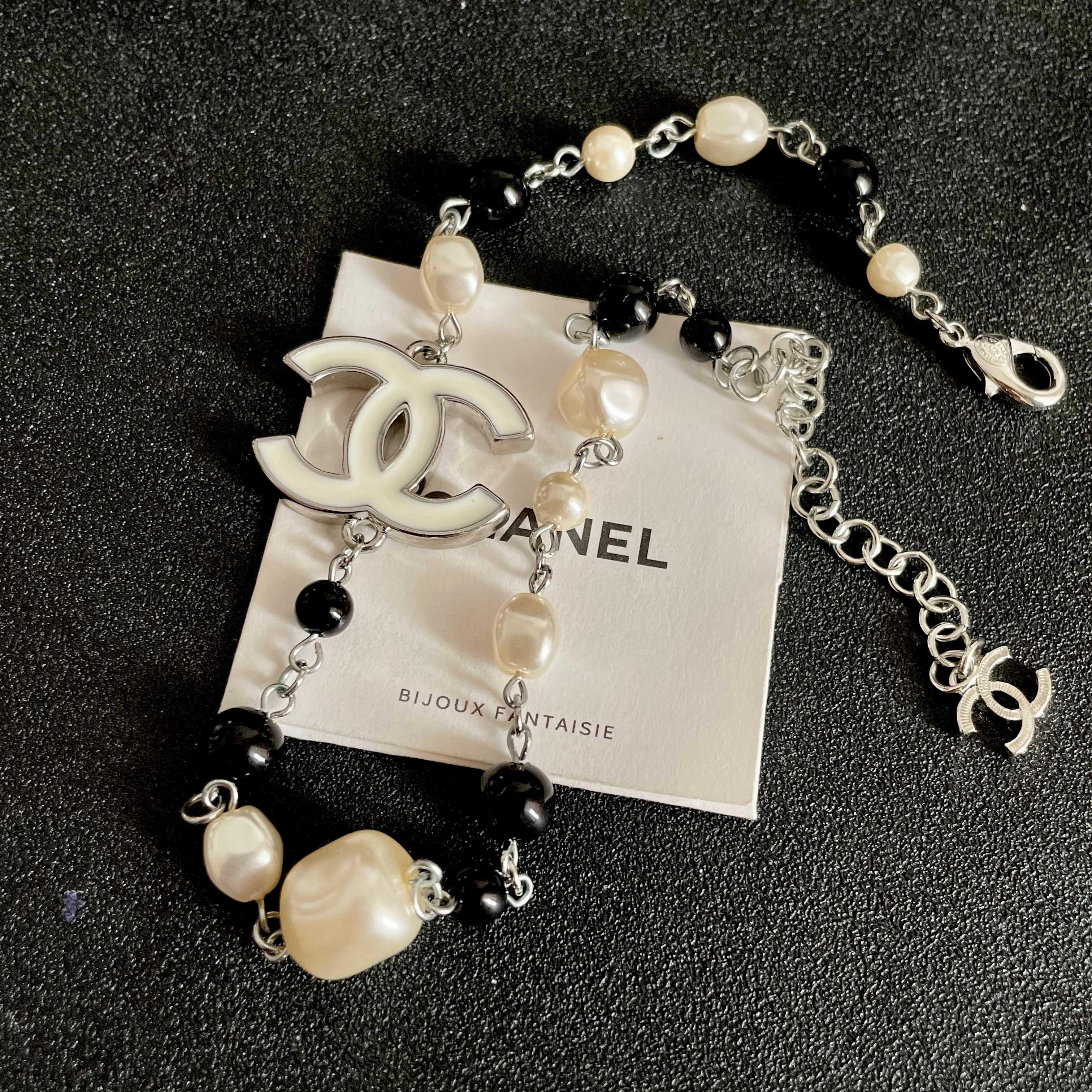 Chanel香奈儿 中古 项链👀小香家的款式真心无需多介绍😘🎶每一款都超好看，精致大方，非常显气质.