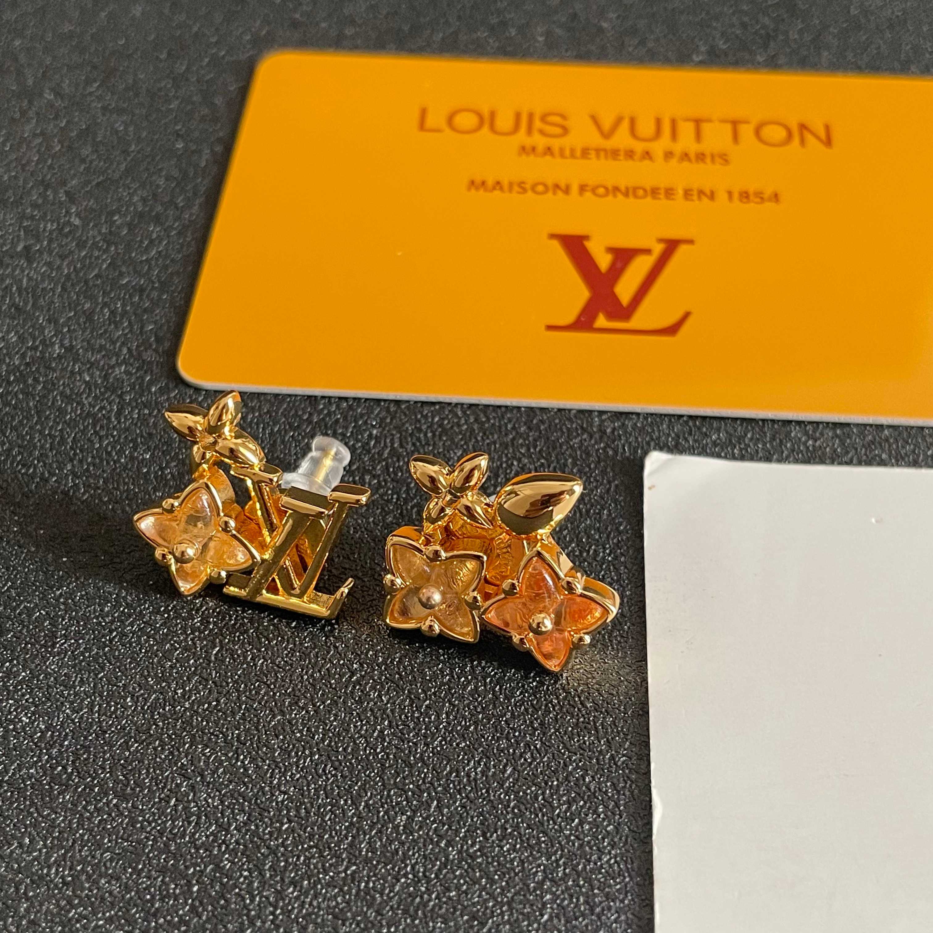 👑Lv 路易威登 2026年早春新品耳钉 经典老花耳环 超精工cnc工艺技术 上身美美哒 特别适合夏日搭