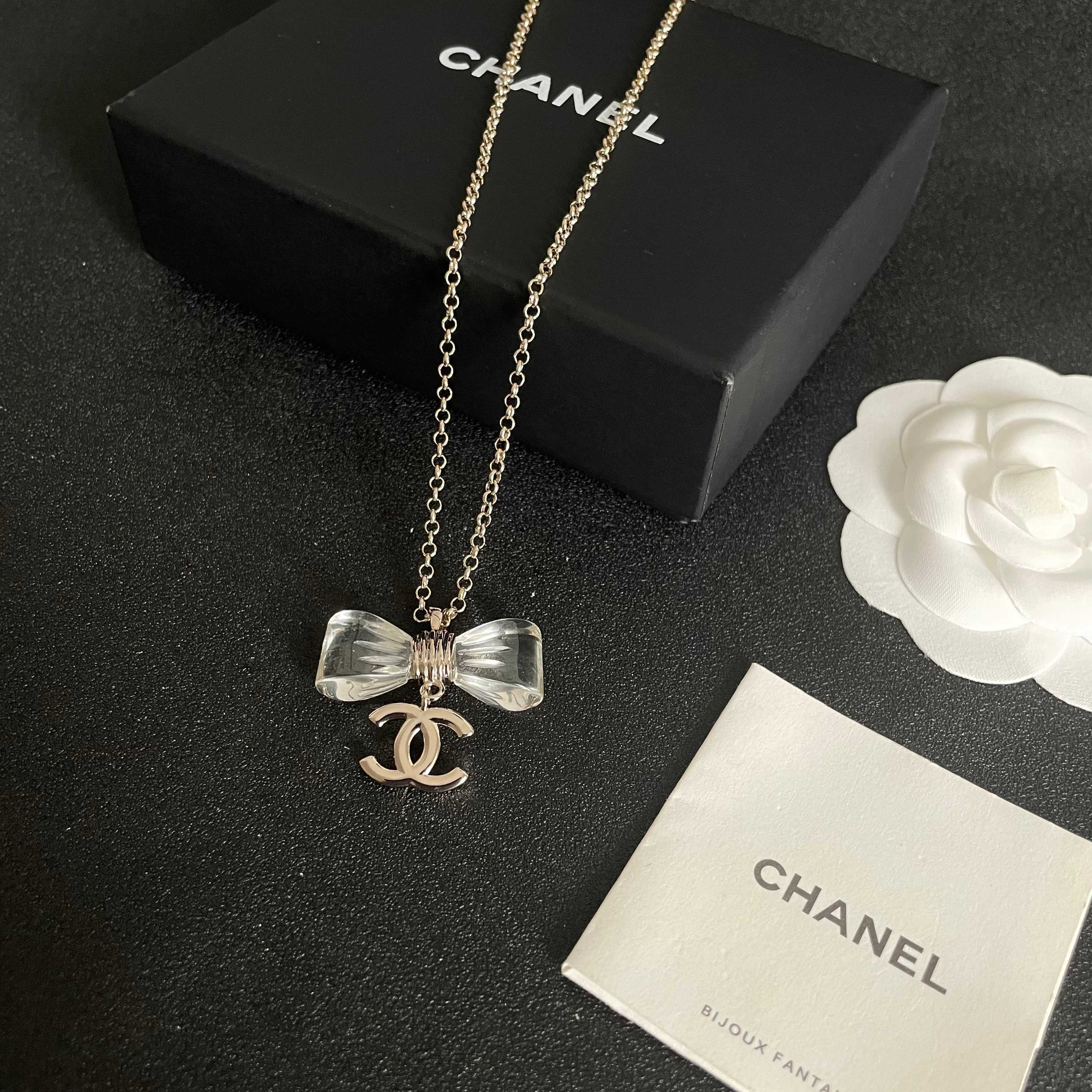 Chanel香奈儿 中古 项链👀小香家的款式真心无需多介绍😘🎶每一款都超好看，精致大方，非常显气质