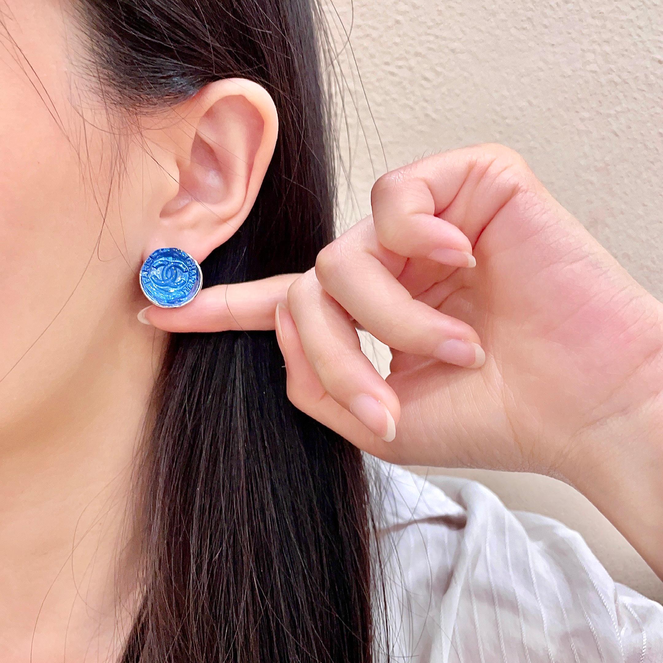 Chanel香奈儿 中古 耳钉👀小香家的款式真心无需多介绍😘🎶每一款都超好看，精致大方，非常显气质