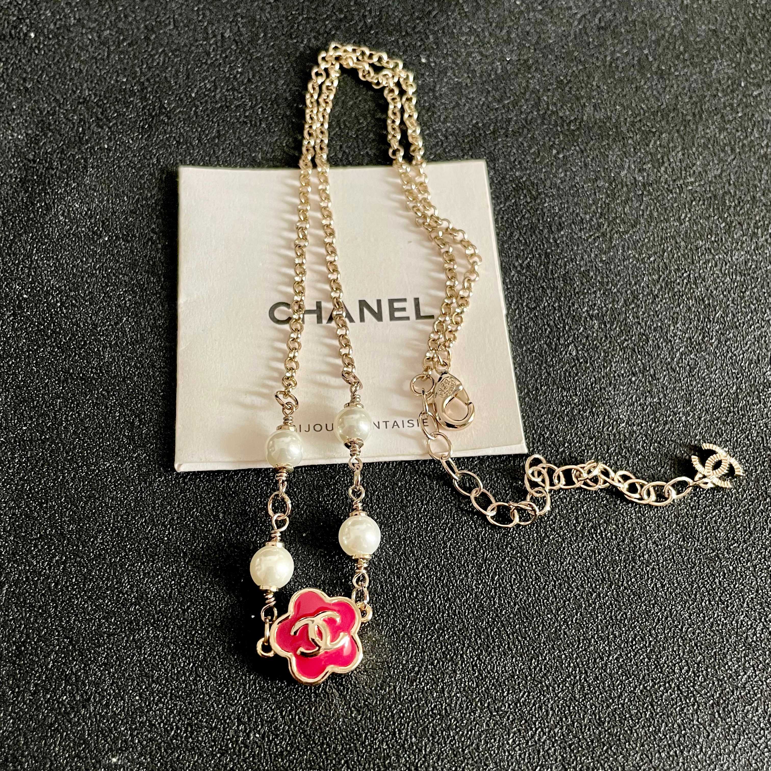 Chanel香奈儿 中古 项链👀小香家的款式真心无需多介绍😘🎶每一款都超好看，精致大方，非常显气质.