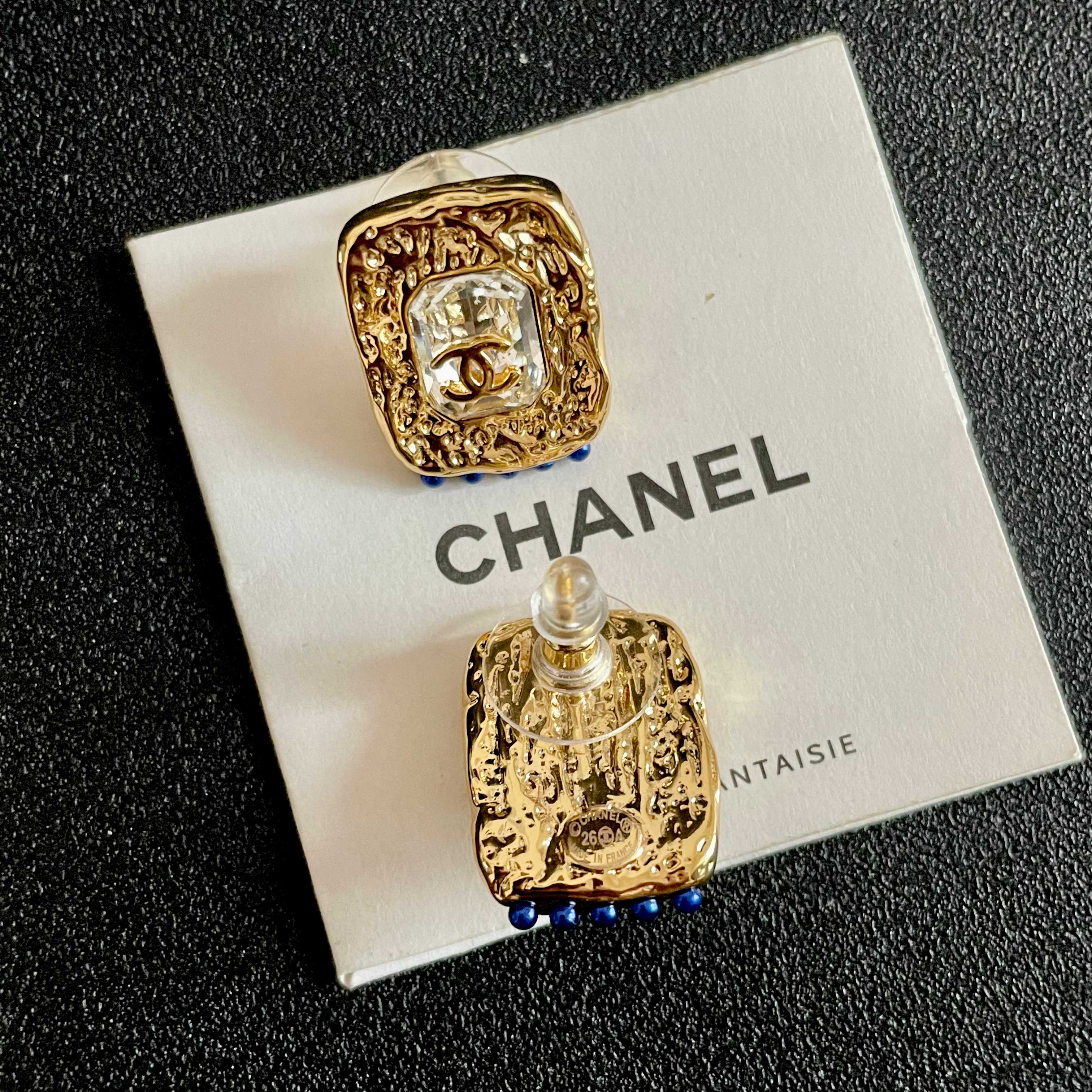 Chanel香奈儿 中古 耳钉👀小香家的款式真心无需多介绍😘🎶每一款都超好看，精致大方，非常显气质
