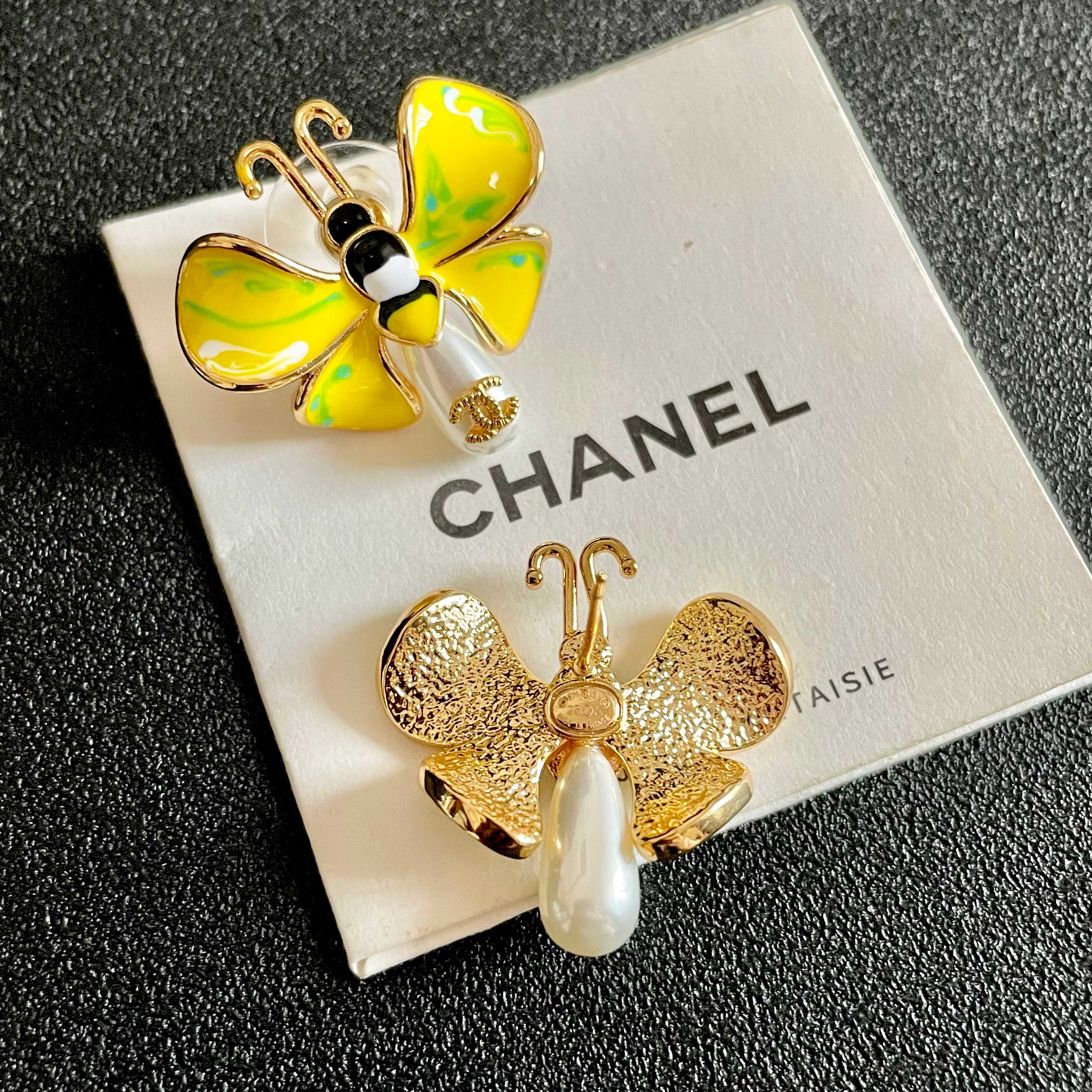 Chanel香奈儿 中古 耳钉👀小香家的款式真心无需多介绍😘🎶每一款都超好看，精致大方，非常显气质