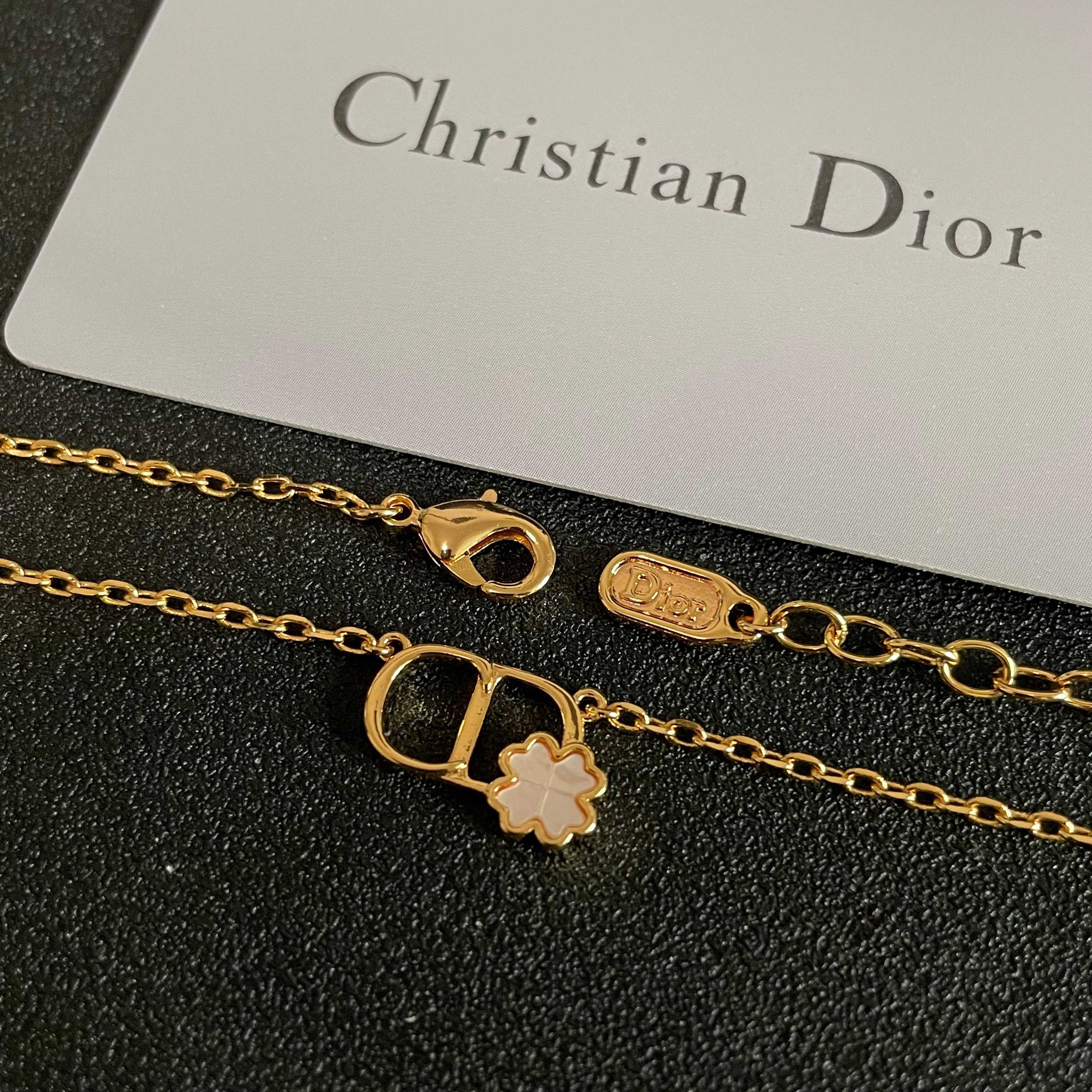 👑Dior 迪奥  中古 项链 专柜一致上新 精选原版一致 黄铜材质 甜美气质高雅.