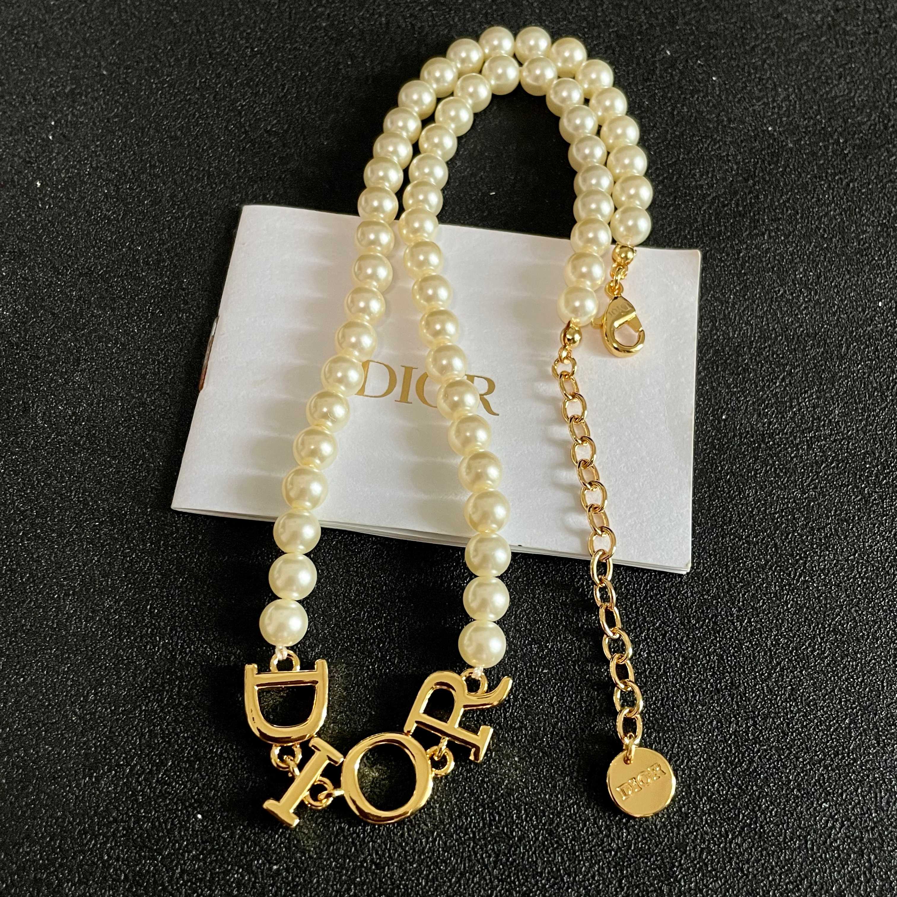 👑Dior 迪奥  中古 项链 专柜一致上新 精选原版一致 黄铜材质 甜美气质高雅.