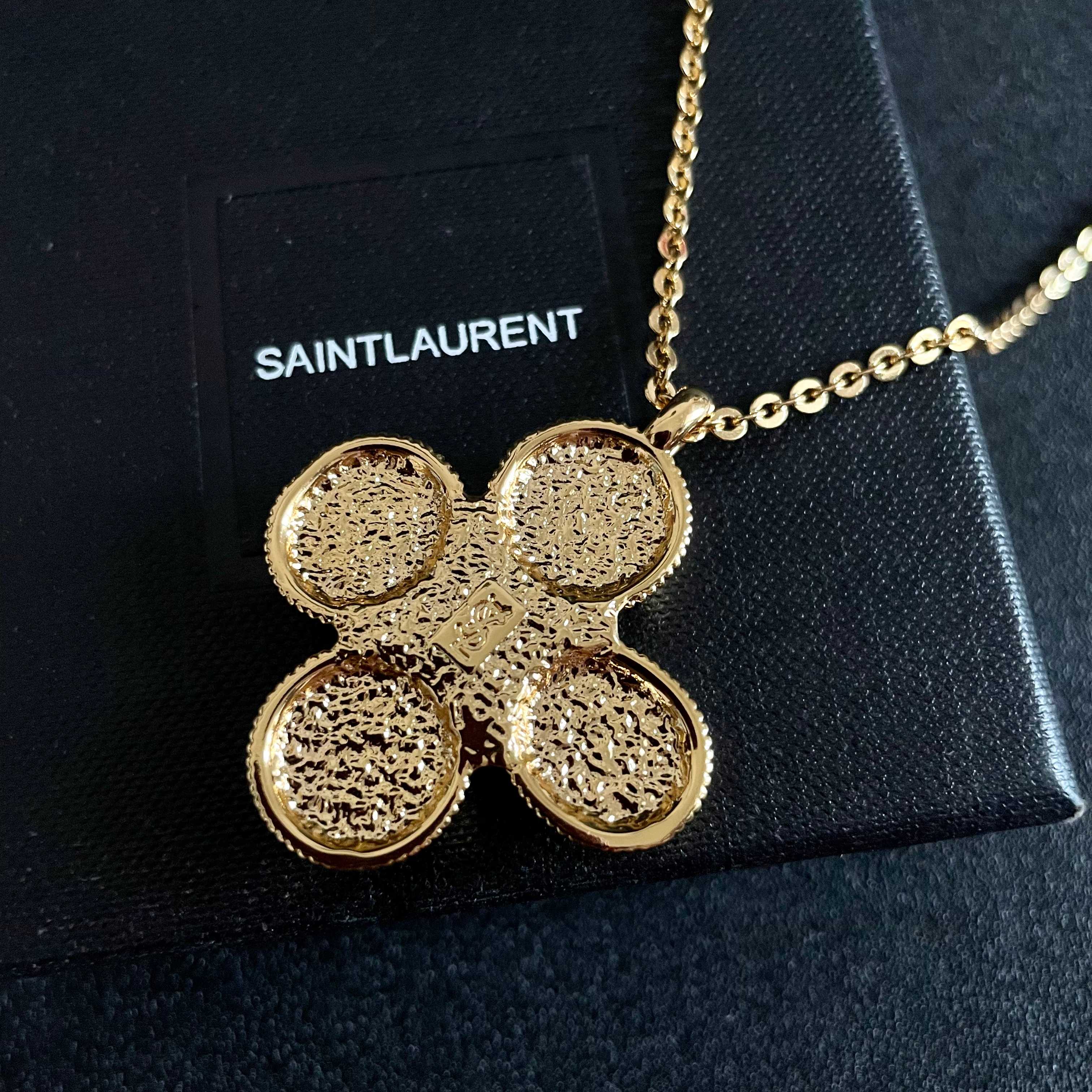 ⭕️新款YSL 圣罗兰项链👍原装黄铜材质 Yves Saint Laurent 创立于1961年 优雅抽