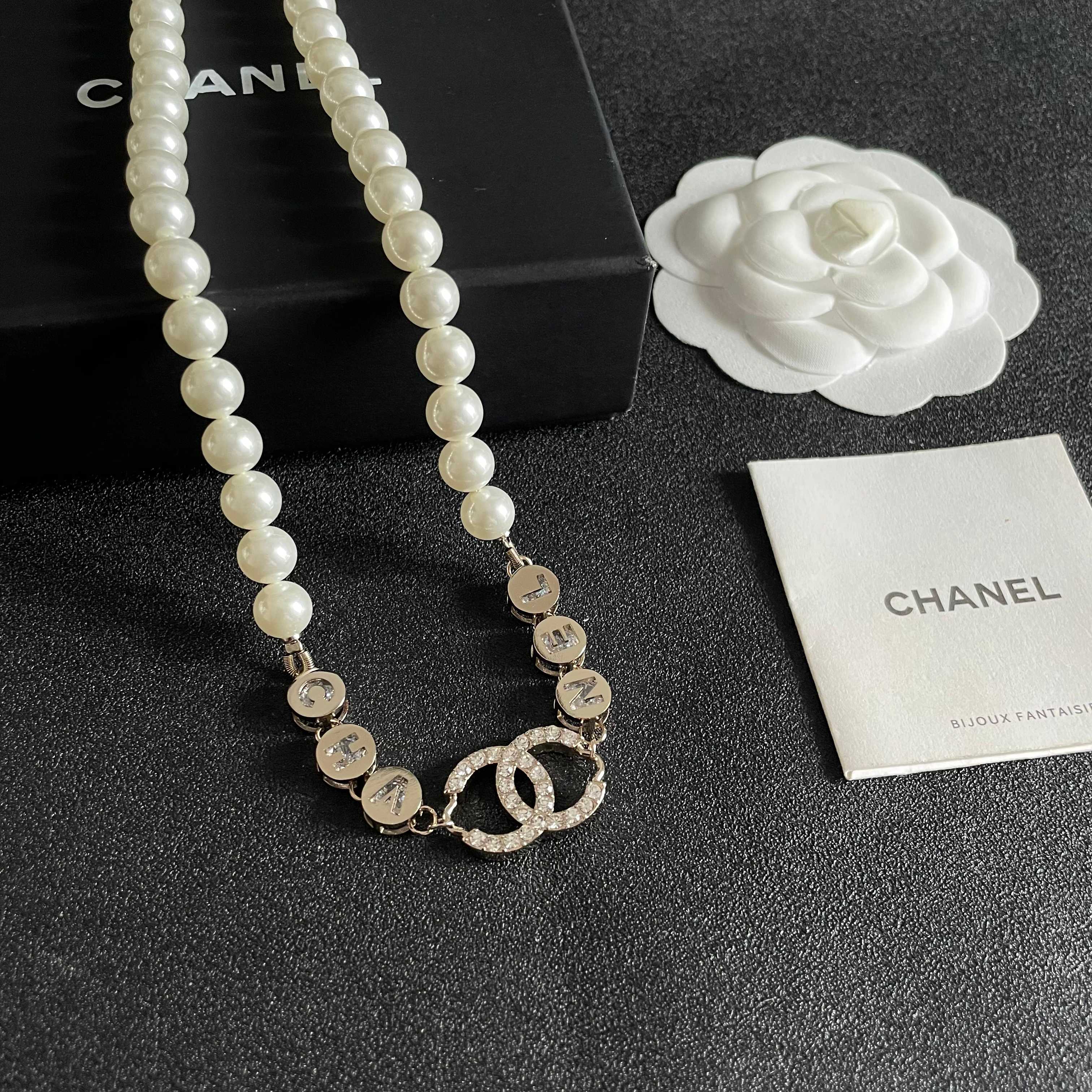 Chanel香奈儿 中古 项链👀小香家的款式真心无需多介绍😘🎶每一款都超好看，精致大方，非常显气质.