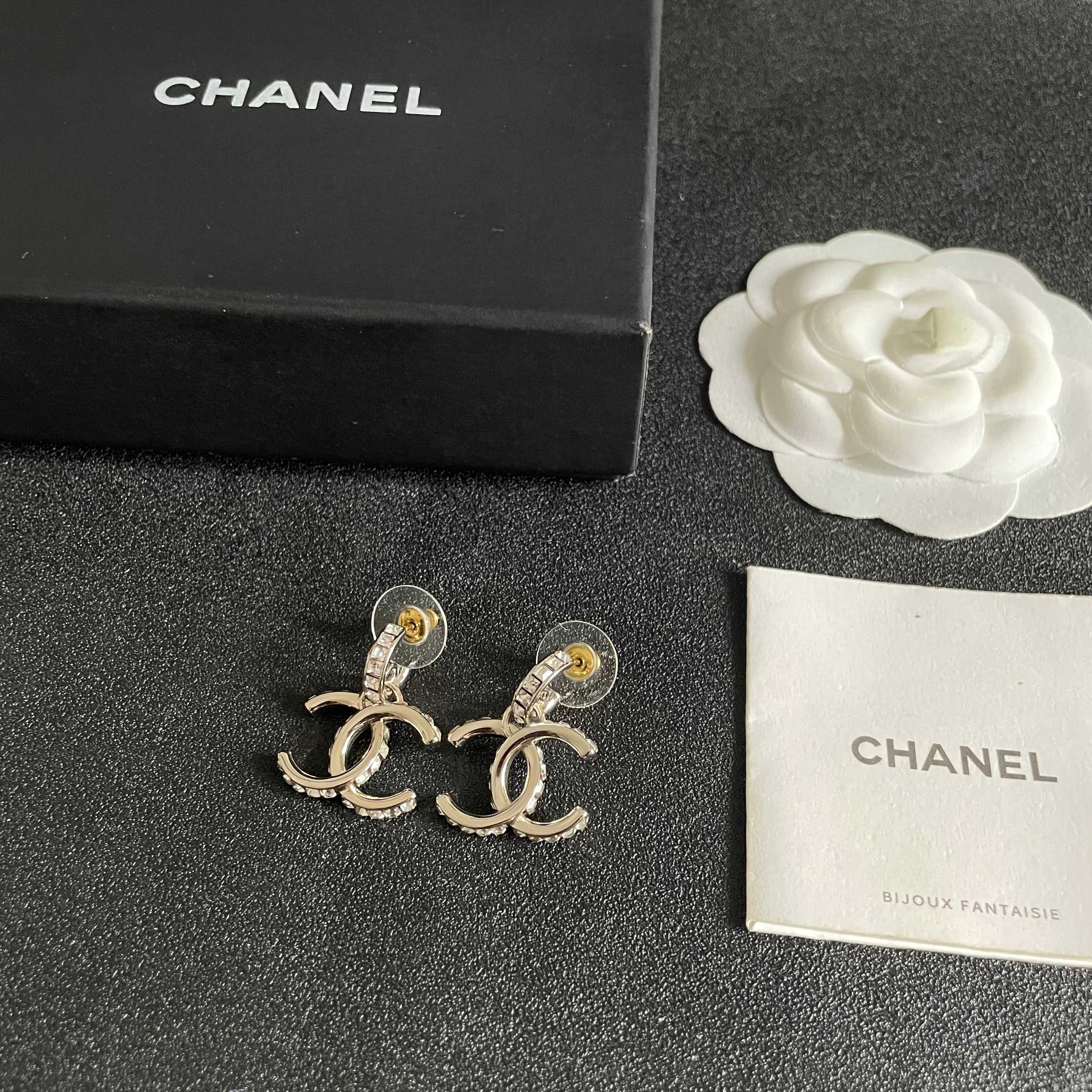 Chanel Haute Couture Haute Joaillerie Fine Jewelry Earrings Necklace 5