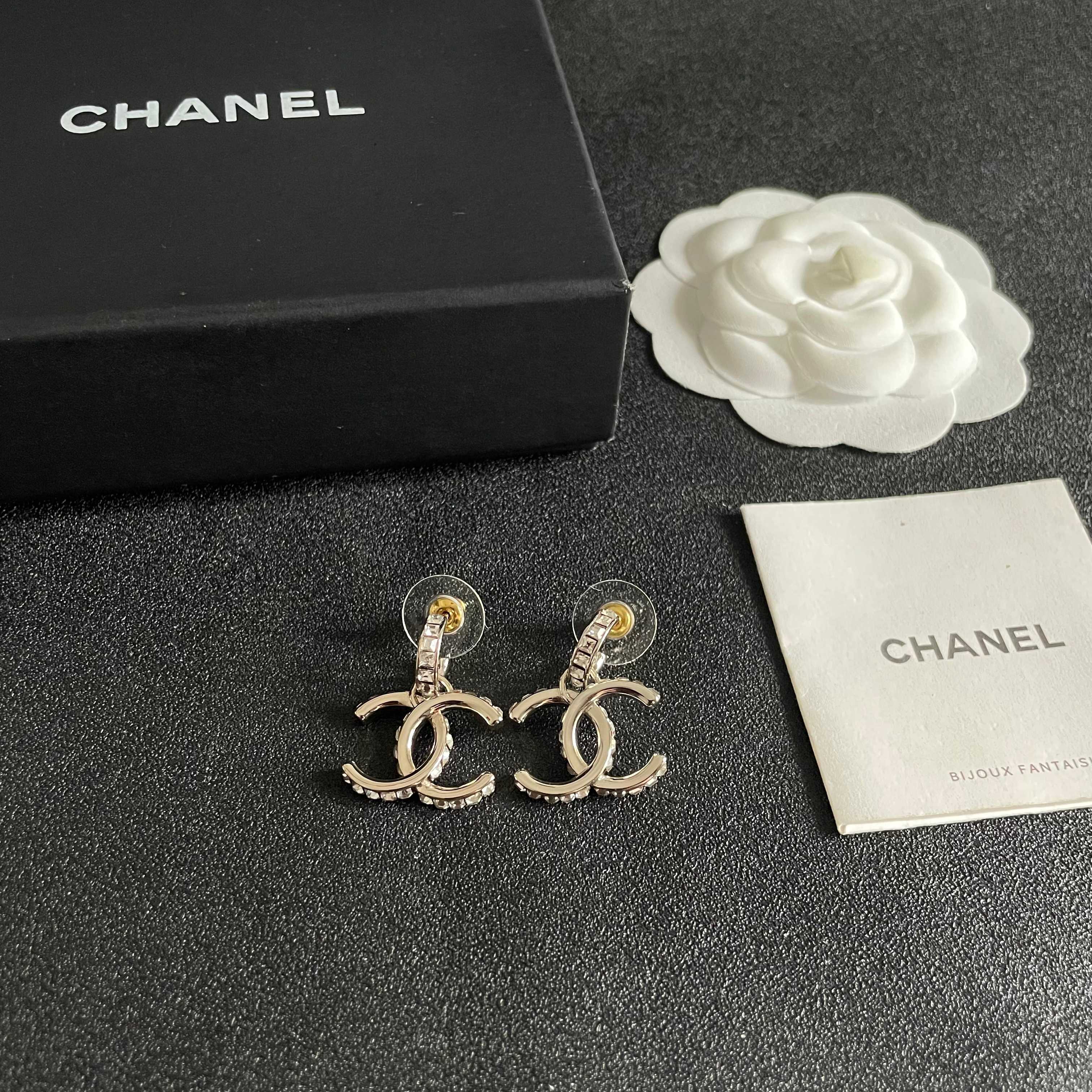 Chanel Haute Couture Haute Joaillerie Fine Jewelry Earrings Necklace 6