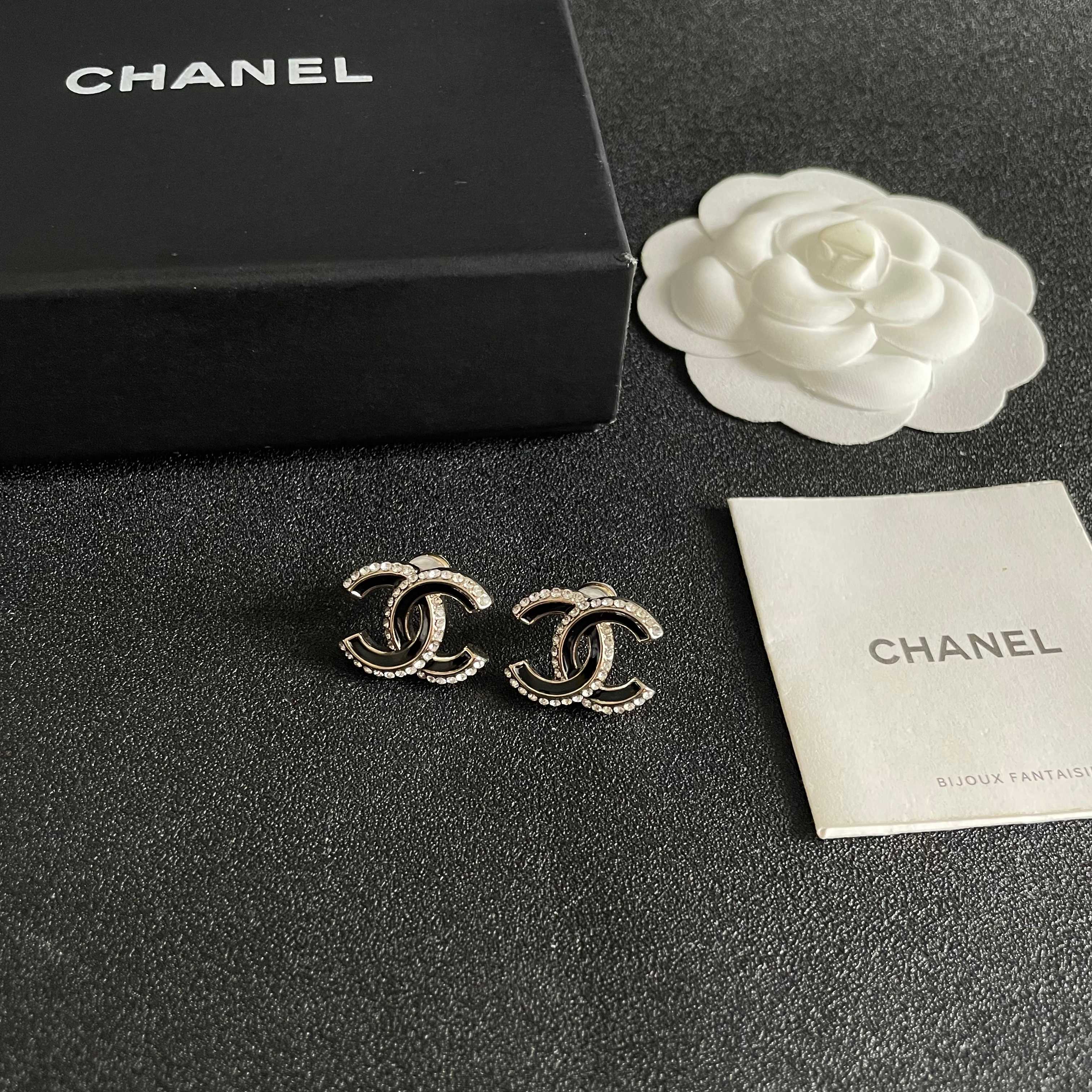 Chanel Haute Couture Haute Joaillerie Fine Jewelry Earrings Necklace 6