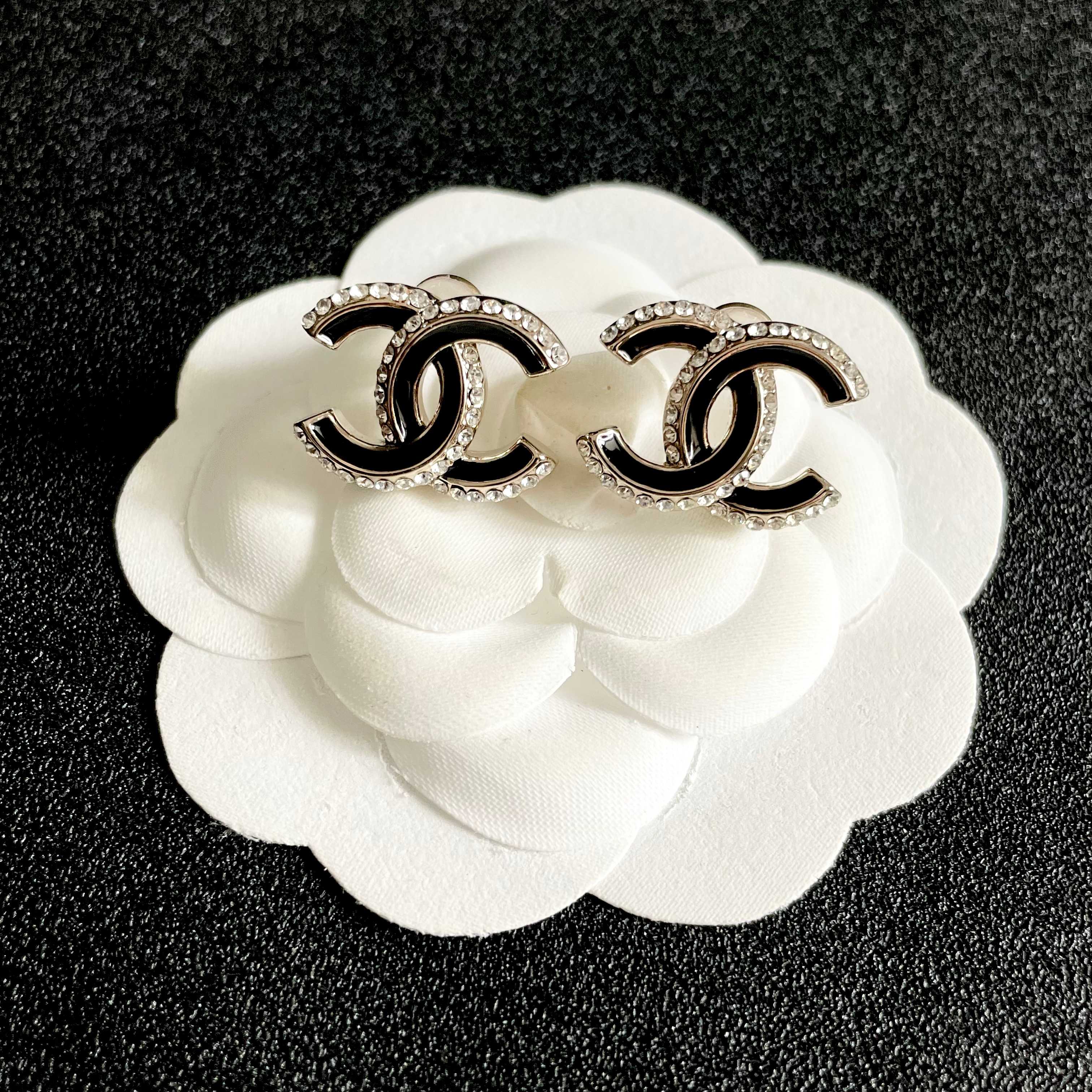 Chanel Haute Couture Haute Joaillerie Fine Jewelry Earrings Necklace 8