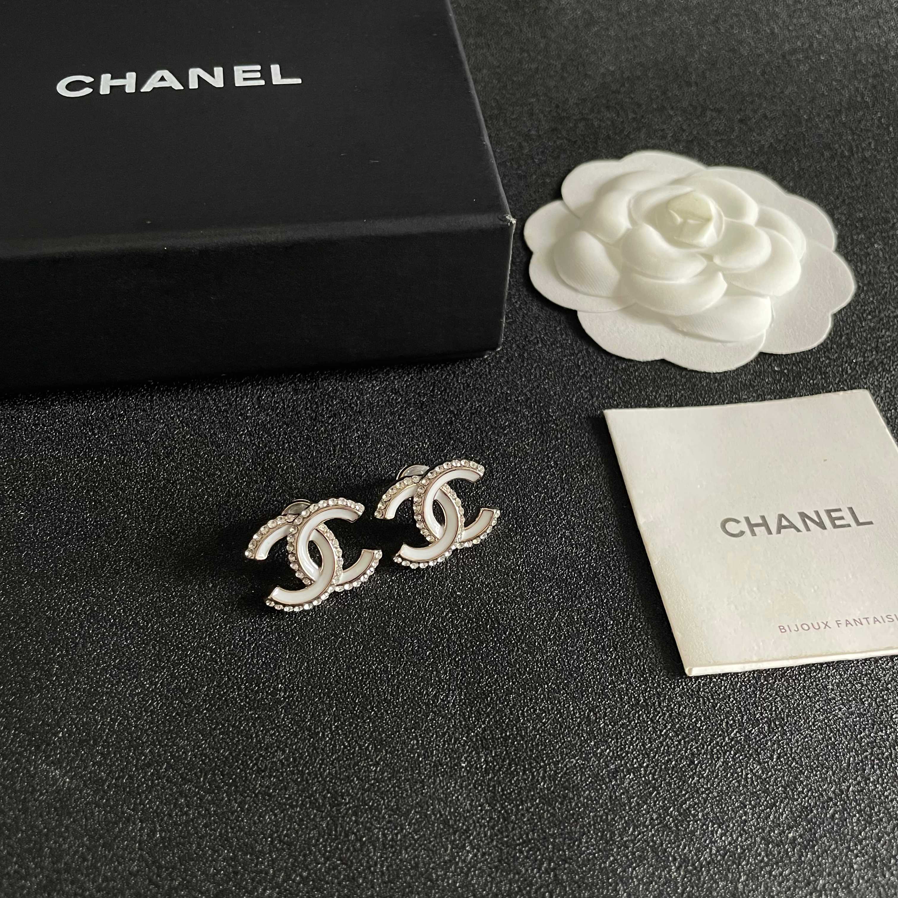 Chanel Haute Couture Haute Joaillerie Fine Jewelry Earrings Necklace 6