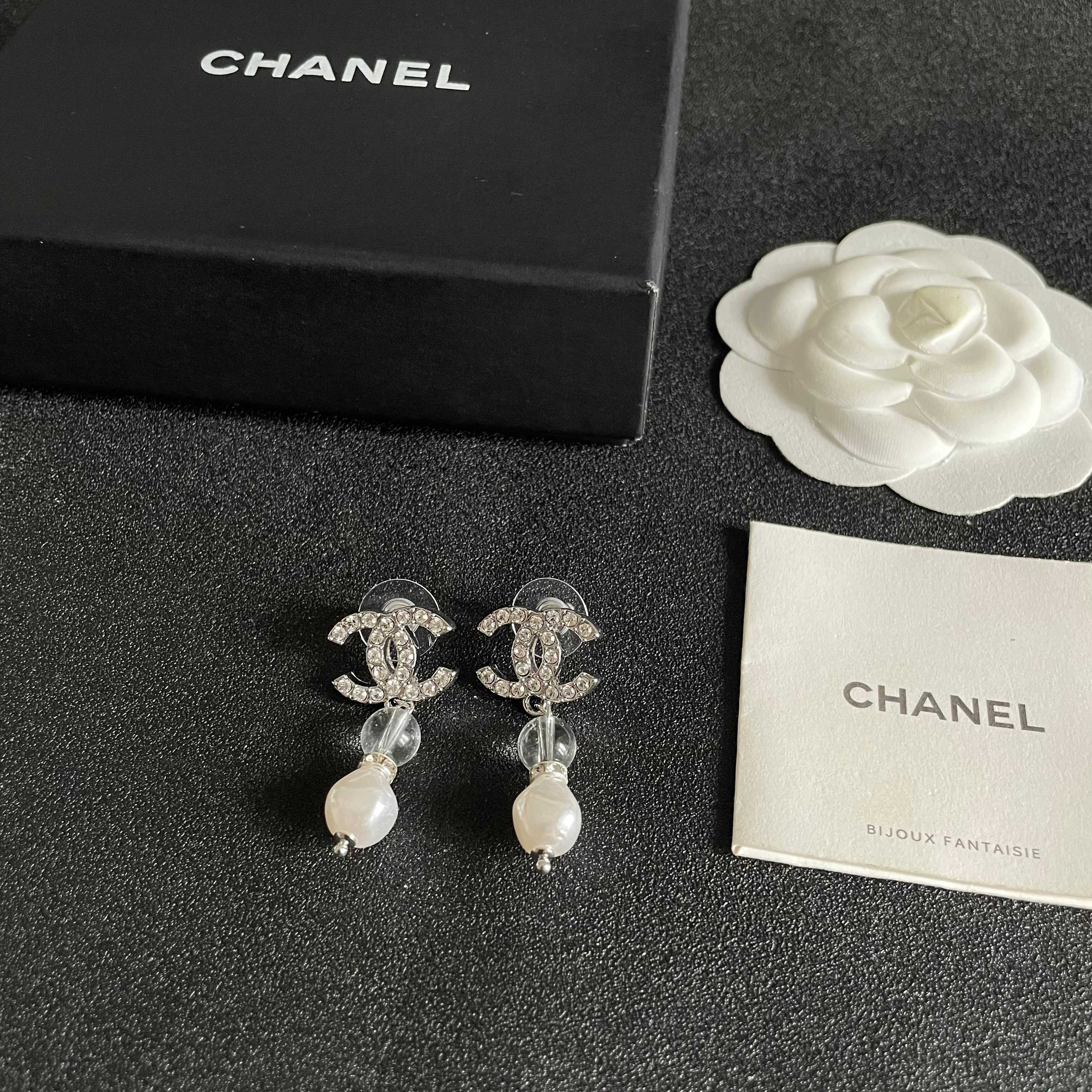 Chanel Haute Couture Haute Joaillerie Fine Jewelry Earrings Necklace 5