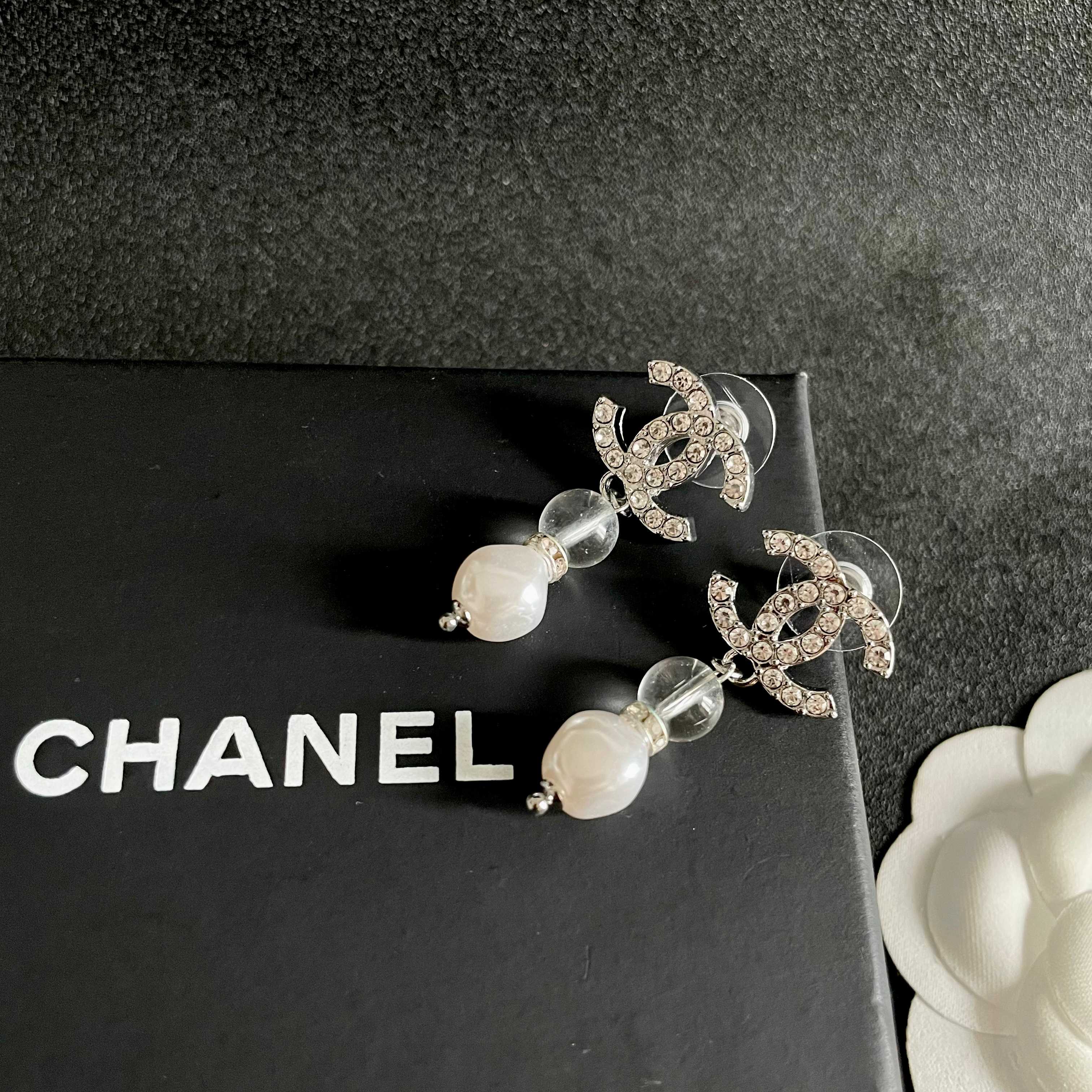 Chanel Haute Couture Haute Joaillerie Fine Jewelry Earrings Necklace 9