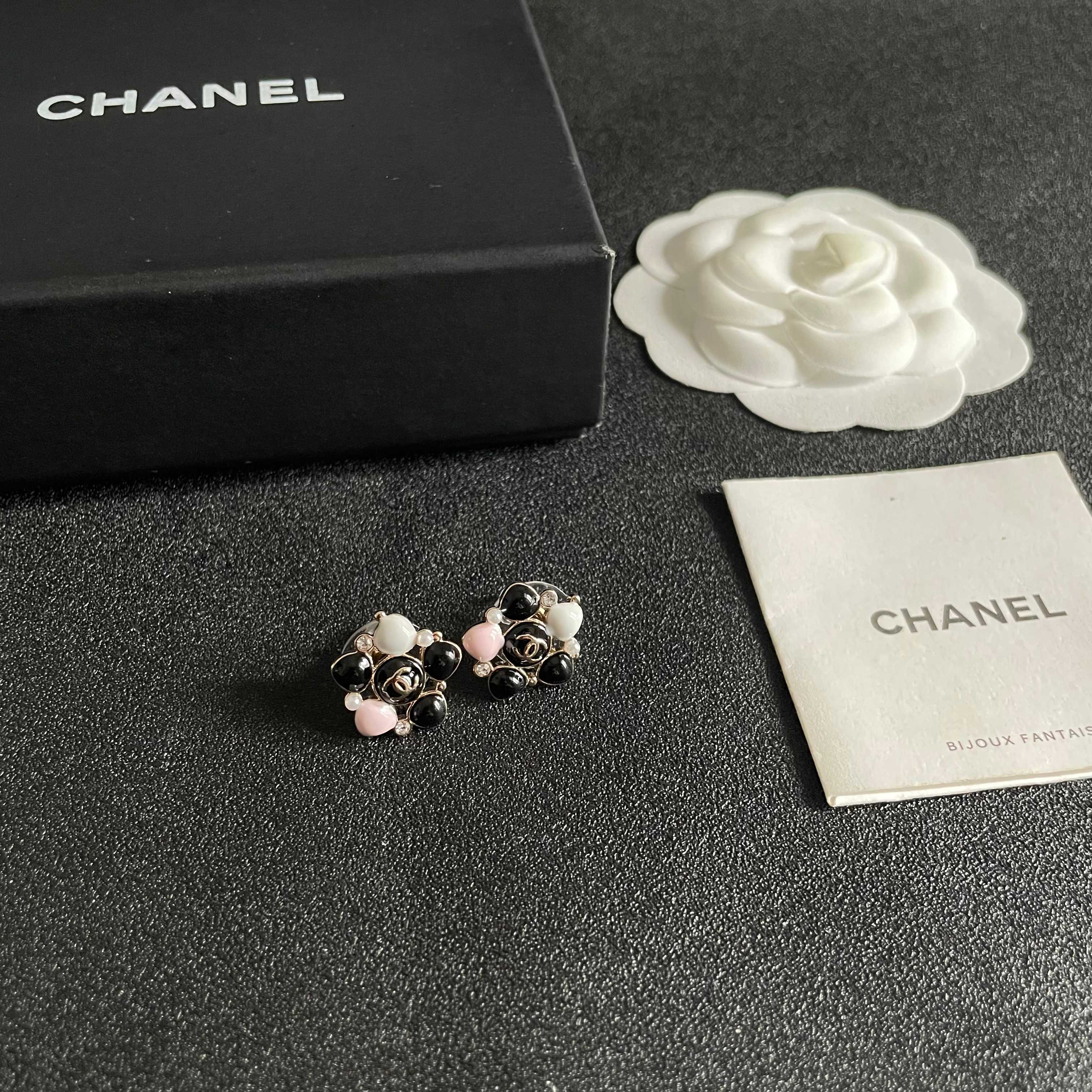 Chanel Haute Couture Haute Joaillerie Fine Jewelry Earrings Necklace 6