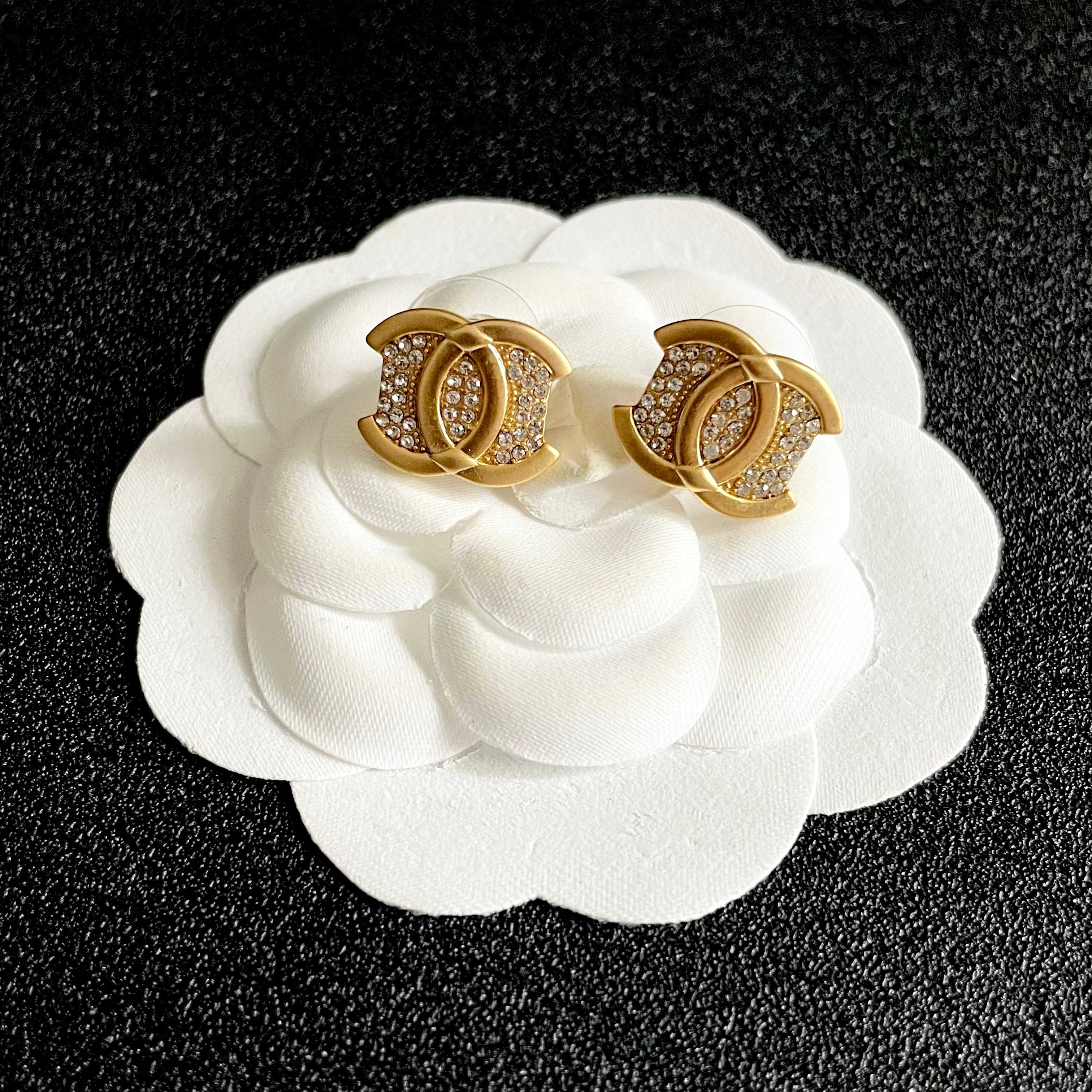 Chanel Haute Couture Haute Joaillerie Fine Jewelry Earrings Necklace 8
