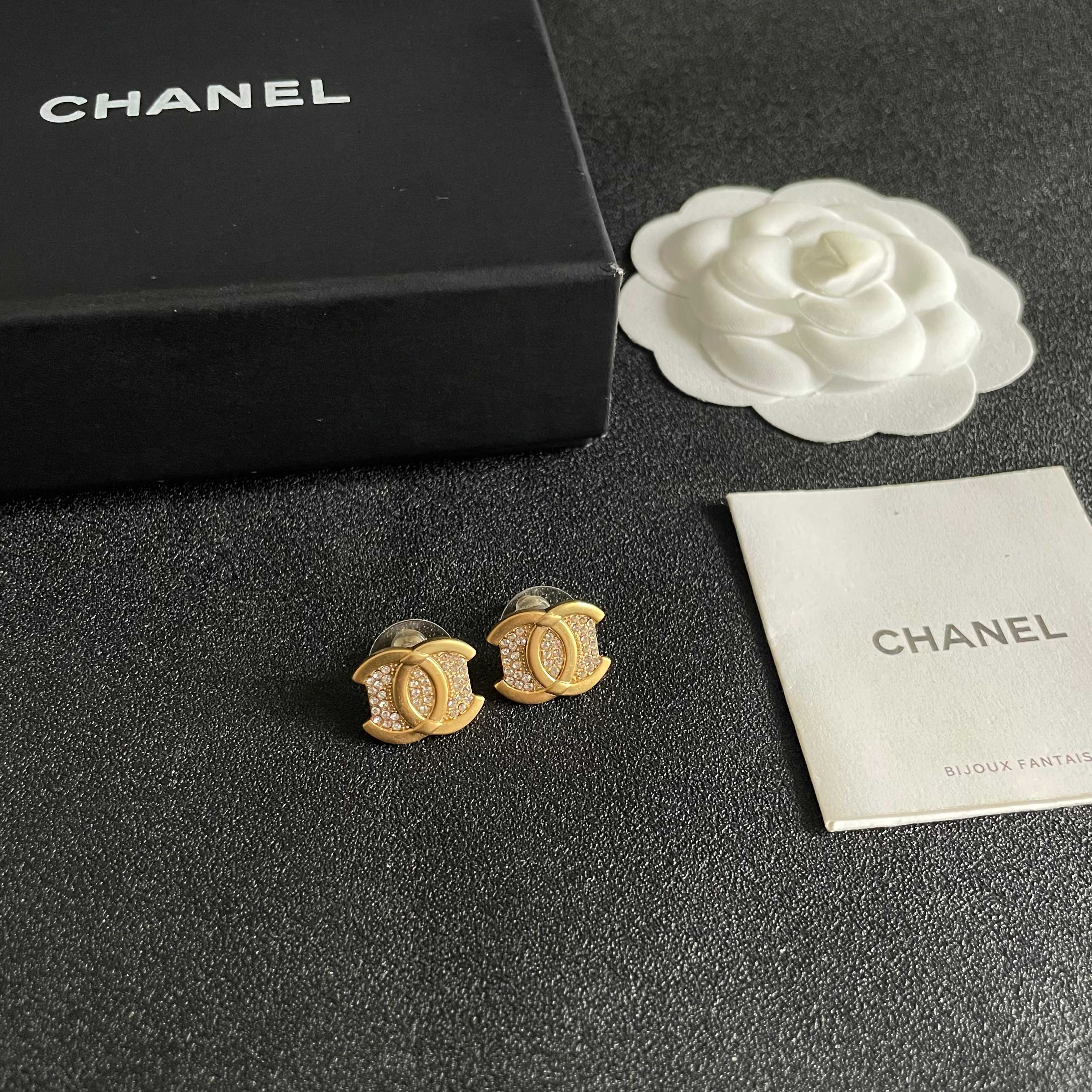 Chanel Haute Couture Haute Joaillerie Fine Jewelry Earrings Necklace 6