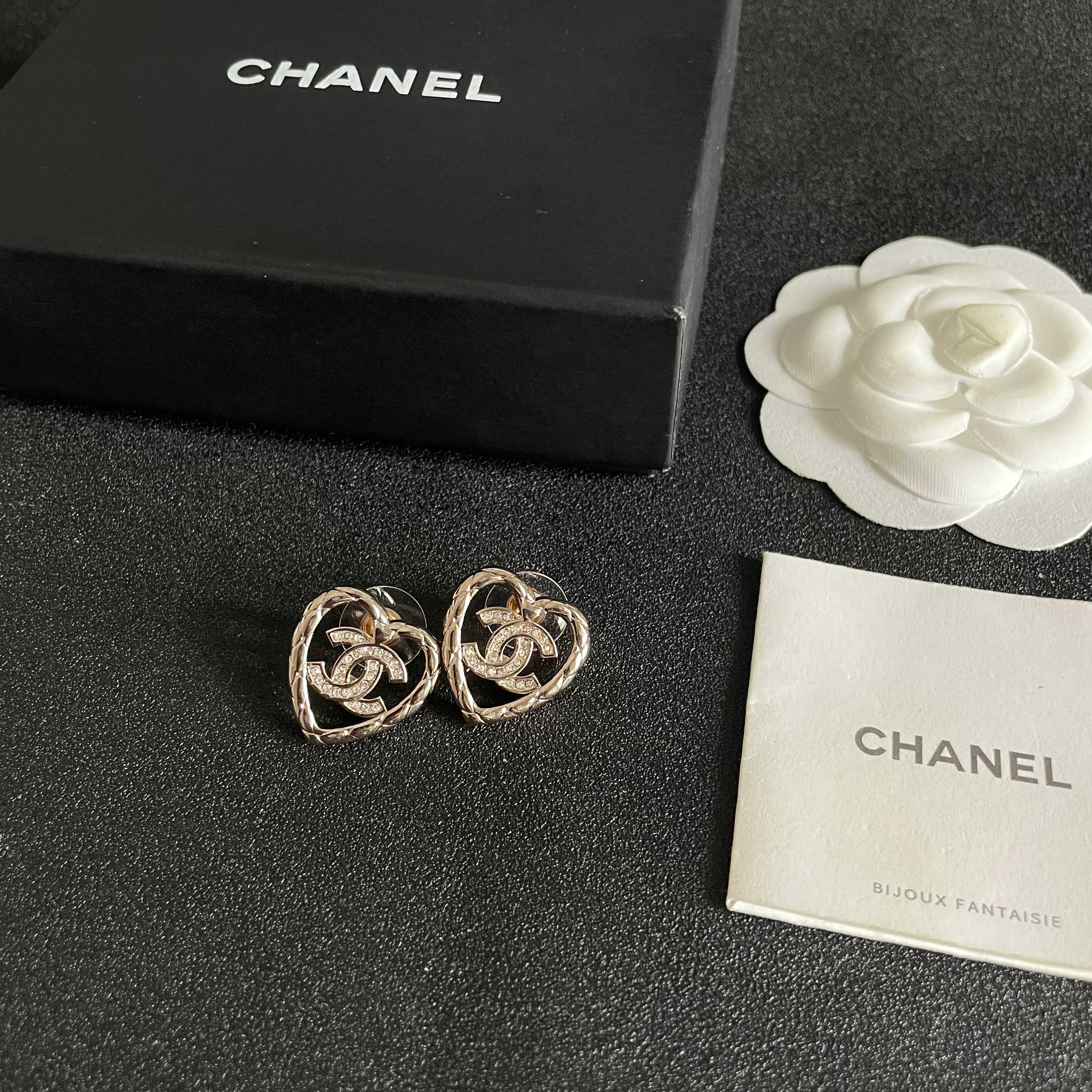 Chanel Haute Couture Haute Joaillerie Fine Jewelry Earrings Necklace 5