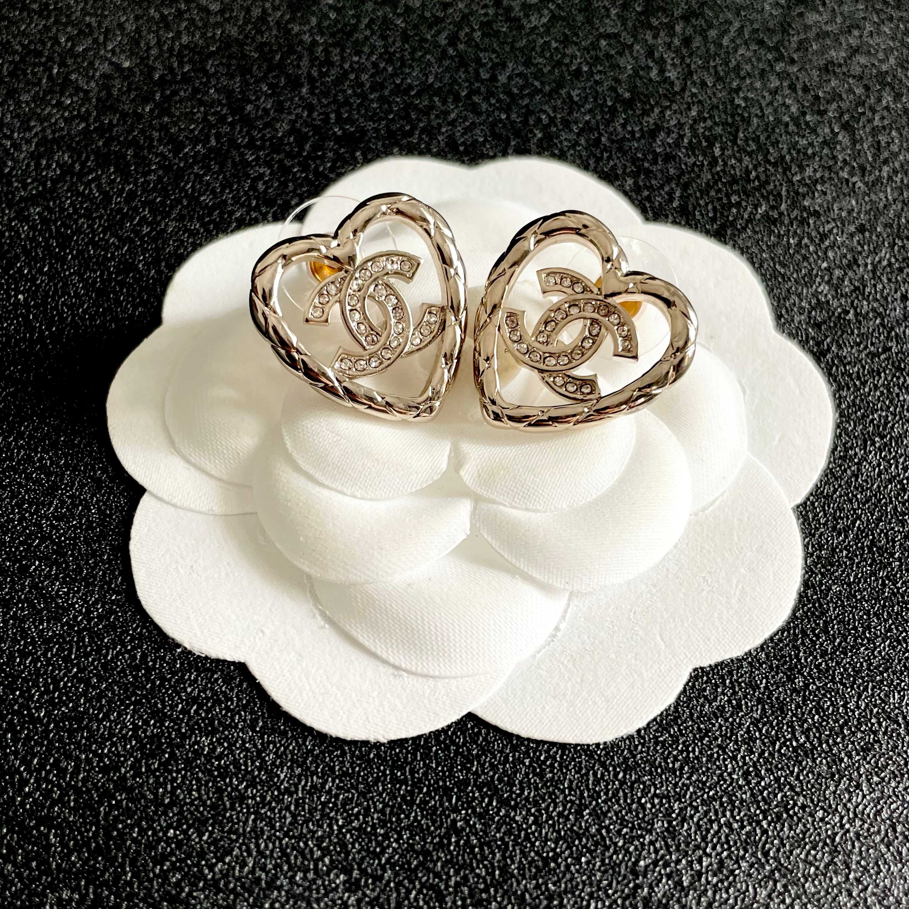 Chanel Haute Couture Haute Joaillerie Fine Jewelry Earrings Necklace 8