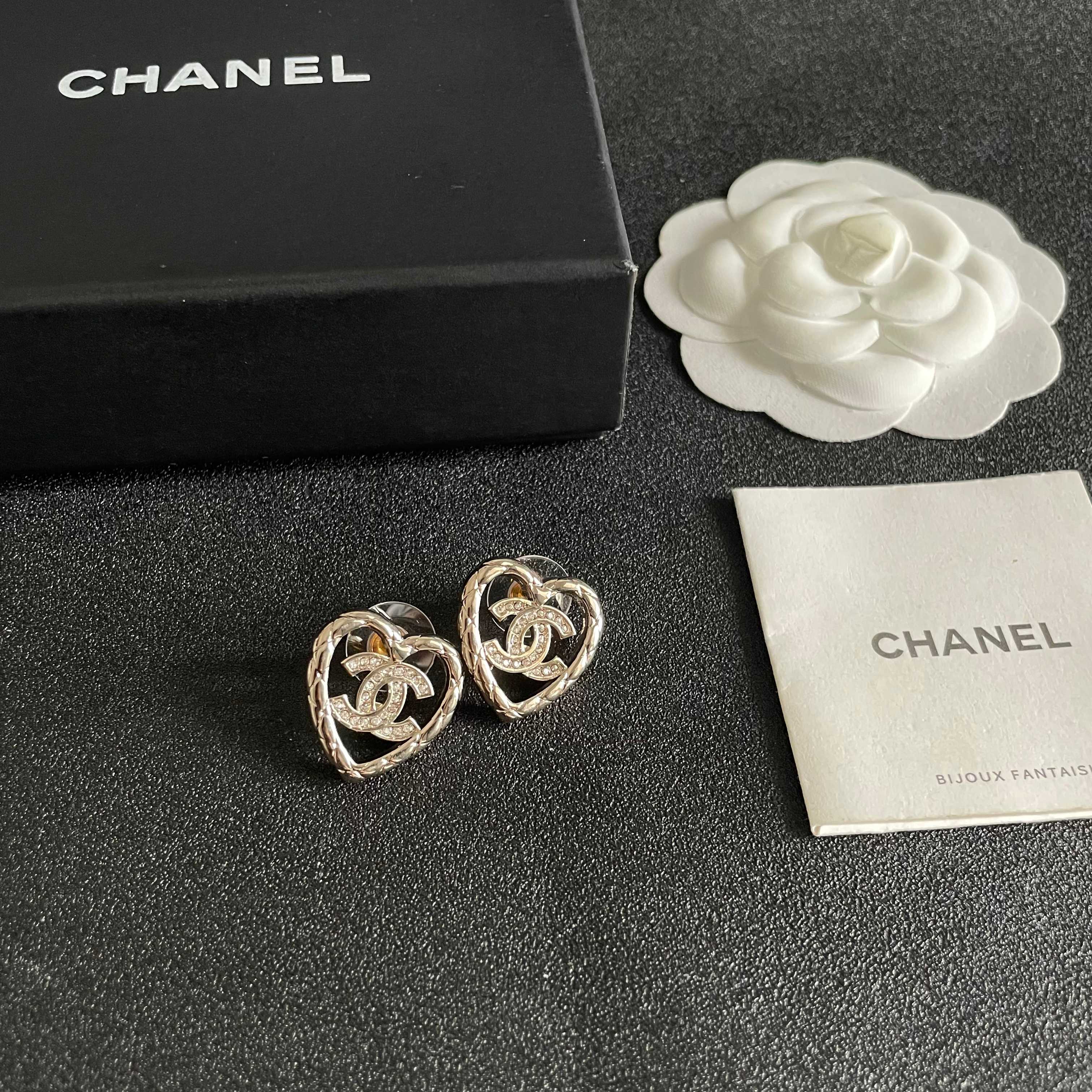 Chanel Haute Couture Haute Joaillerie Fine Jewelry Earrings Necklace 6