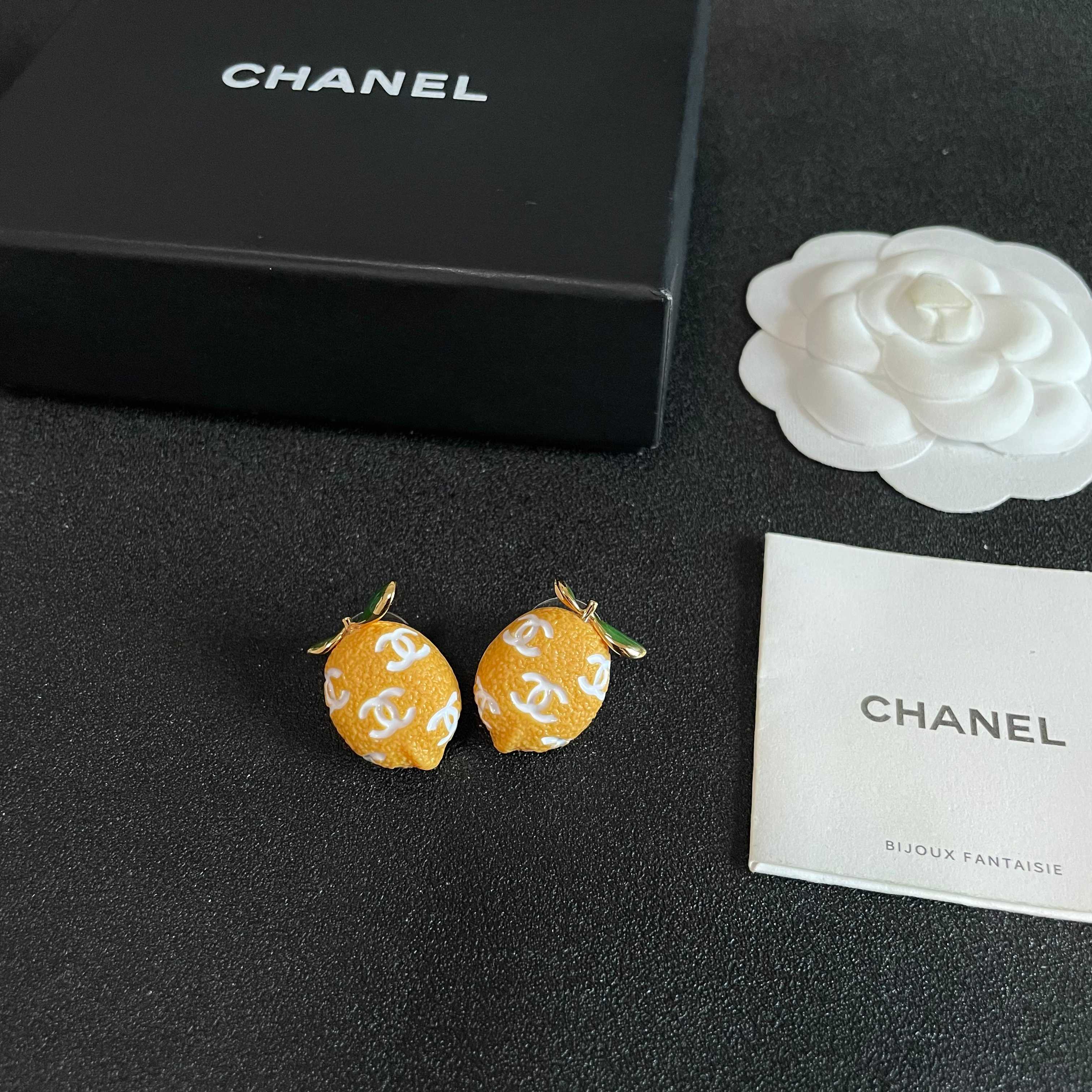 Chanel Haute Joaillerie Fine Jewelry Earrings Necklace Ring Ref 5