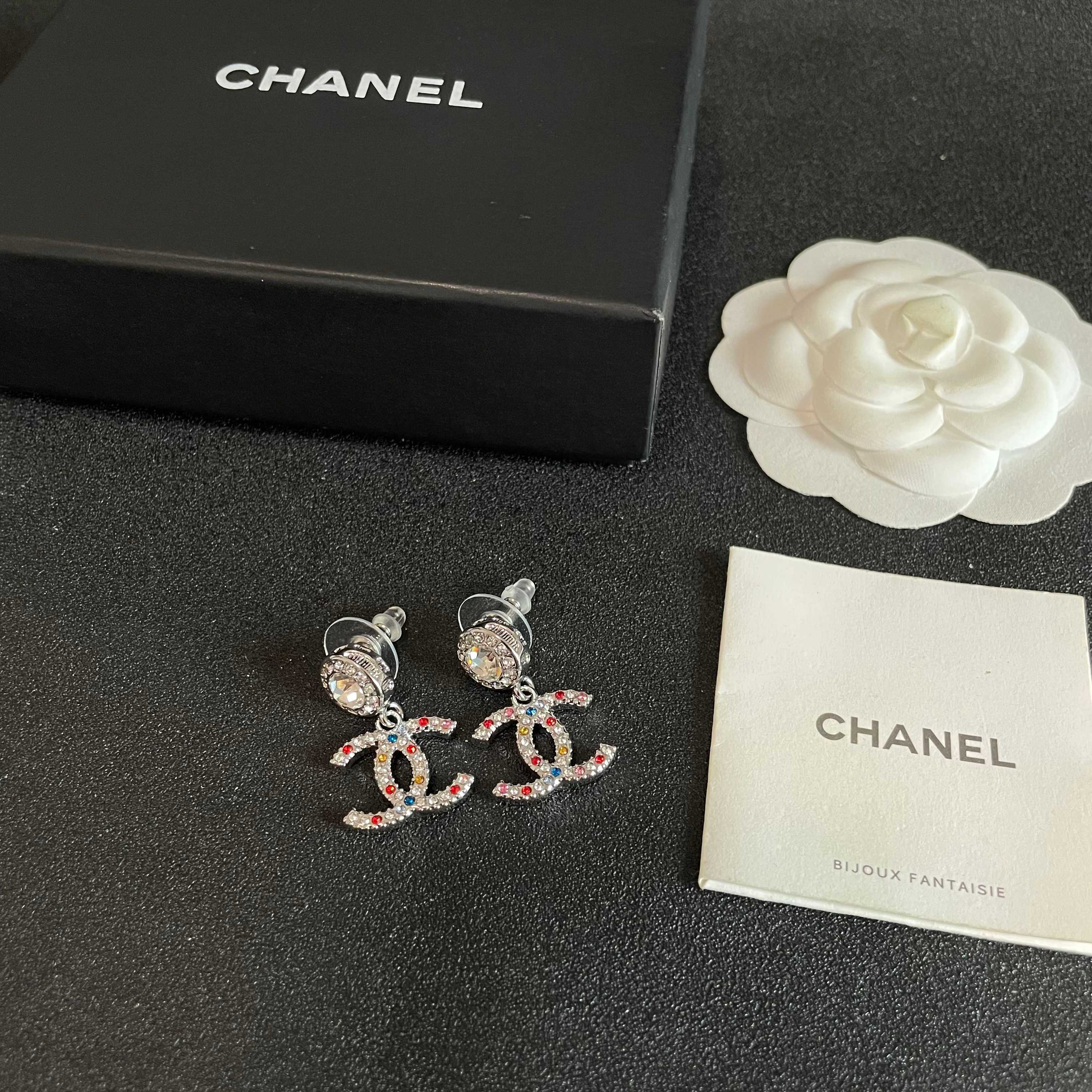 Chanel Haute Joaillerie Fine Jewelry Earrings Necklace Ring Ref 5