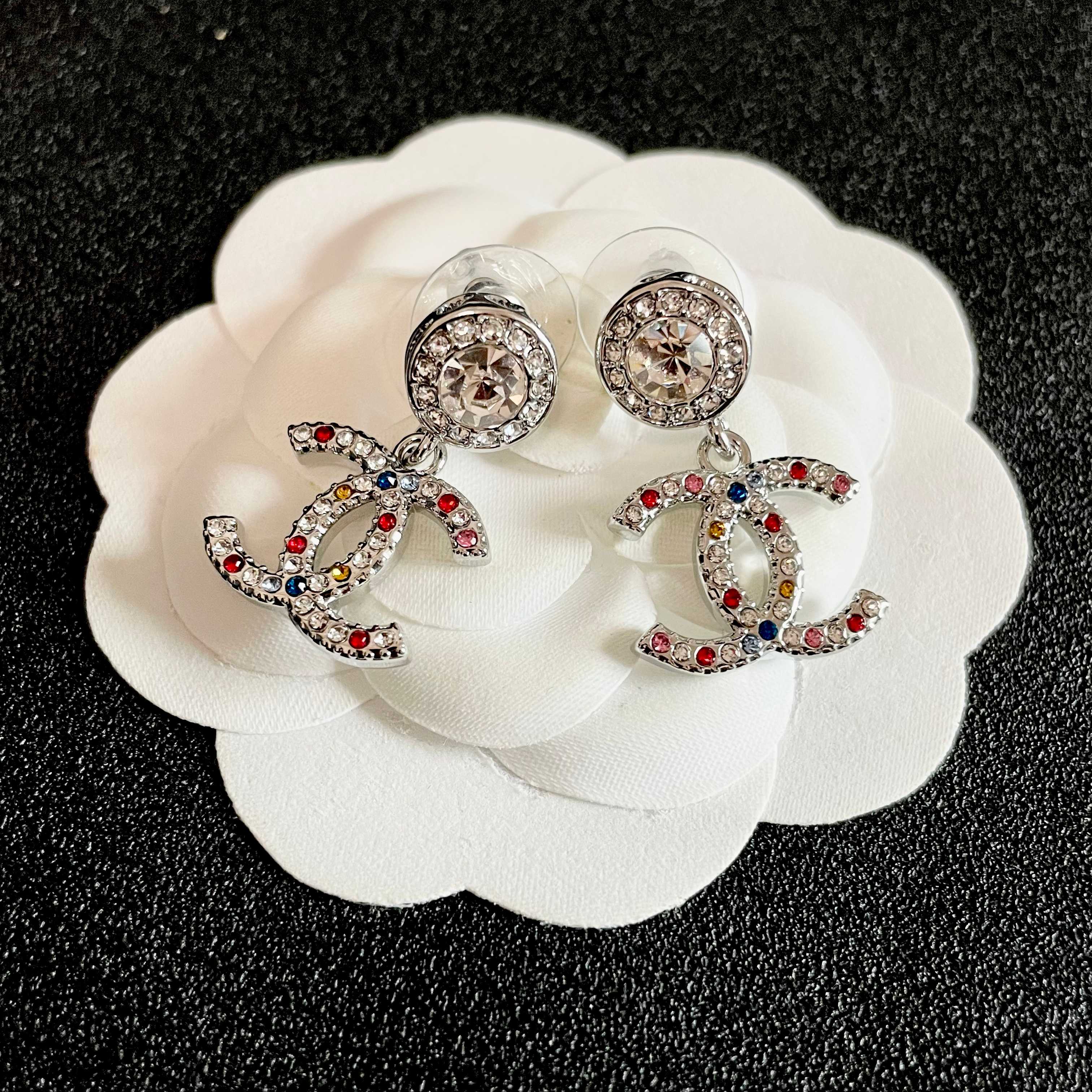 Chanel Haute Joaillerie Fine Jewelry Earrings Necklace Ring Ref 8