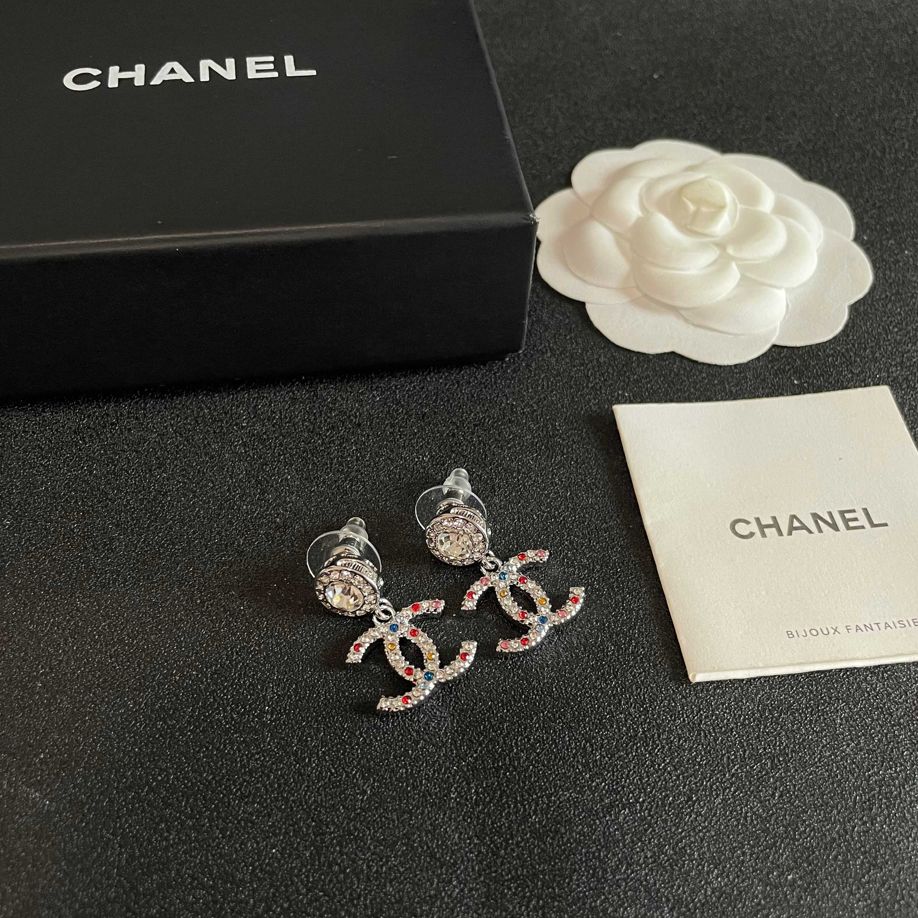 Chanel Haute Joaillerie Fine Jewelry Earrings Necklace Ring Ref 6