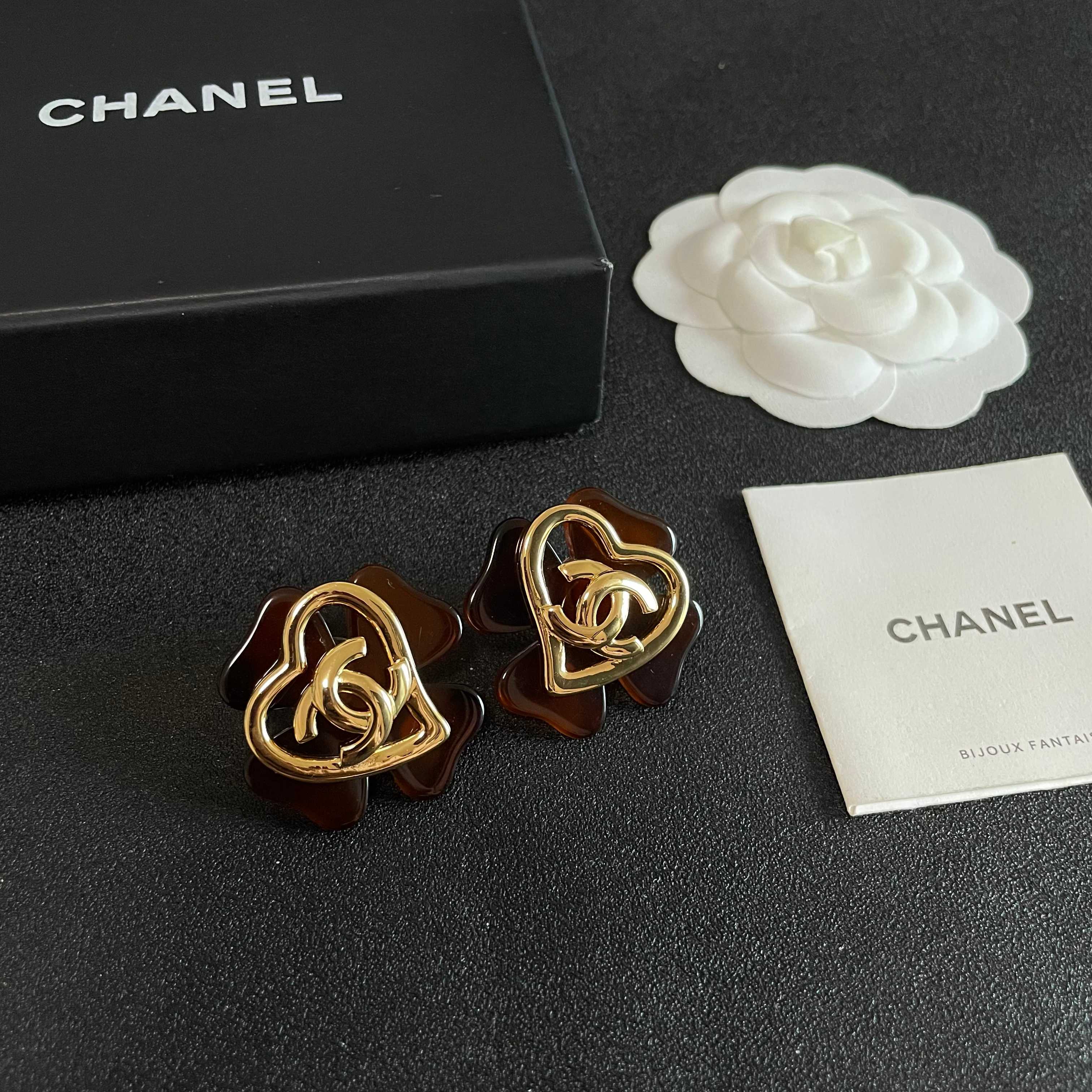 Chanel Haute Joaillerie Fine Jewelry Earrings Necklace Ring Ref.40E833D2 6
