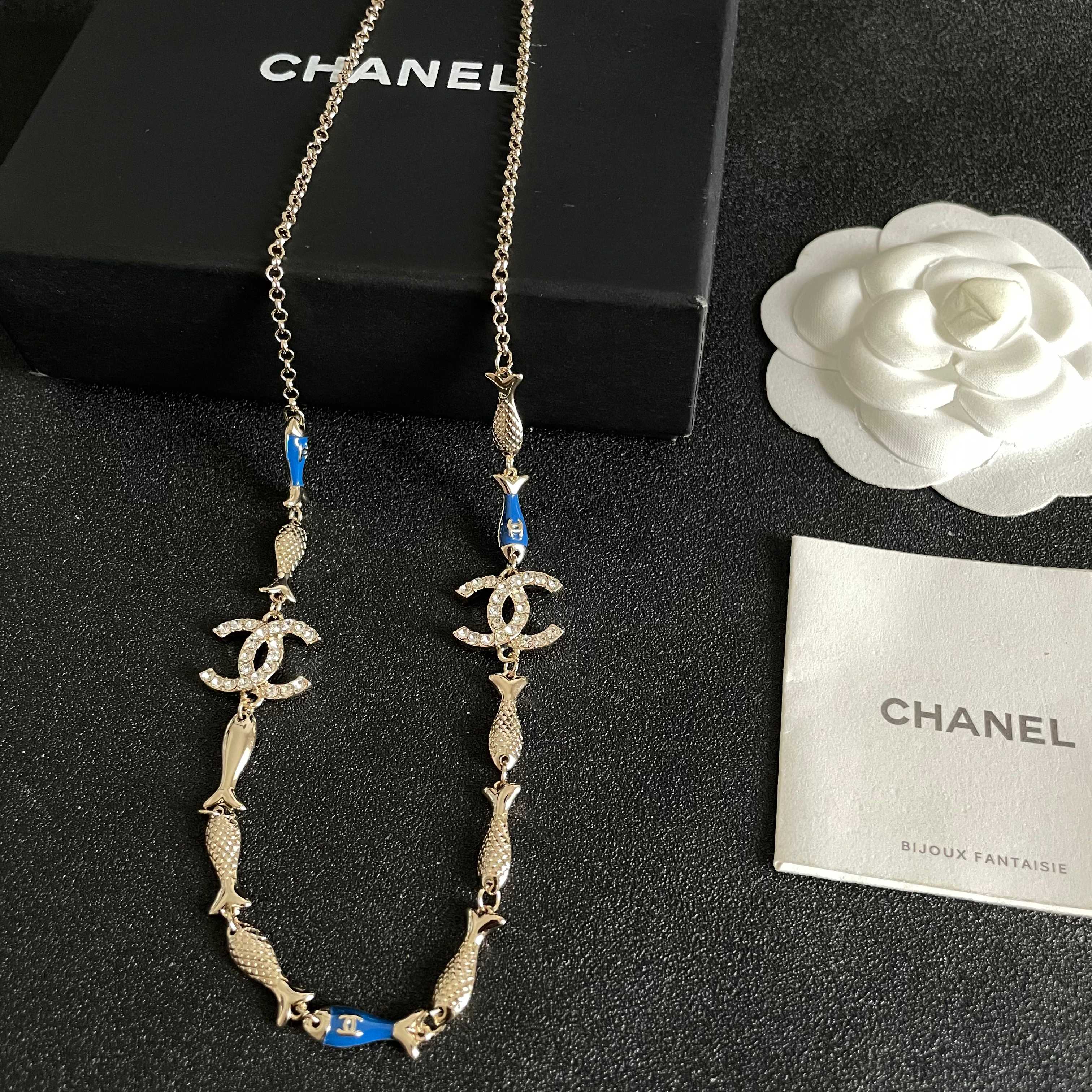 Chanel香奈儿 中古 项链👀小香家的款式真心无需多介绍😘🎶每一款都超好看，精致大方，非常显气质.
