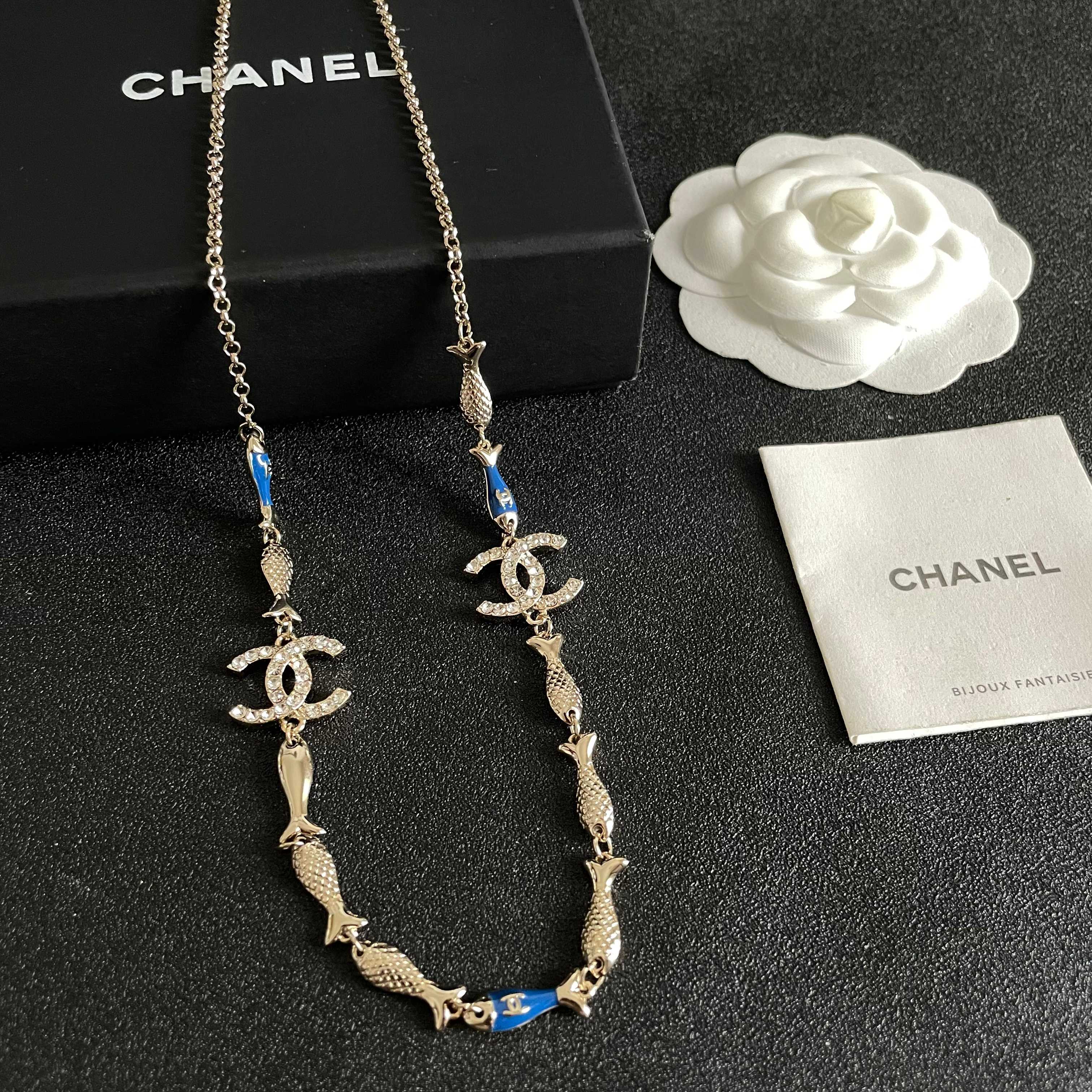 Chanel香奈儿 中古 项链👀小香家的款式真心无需多介绍😘🎶每一款都超好看，精致大方，非常显气质.
