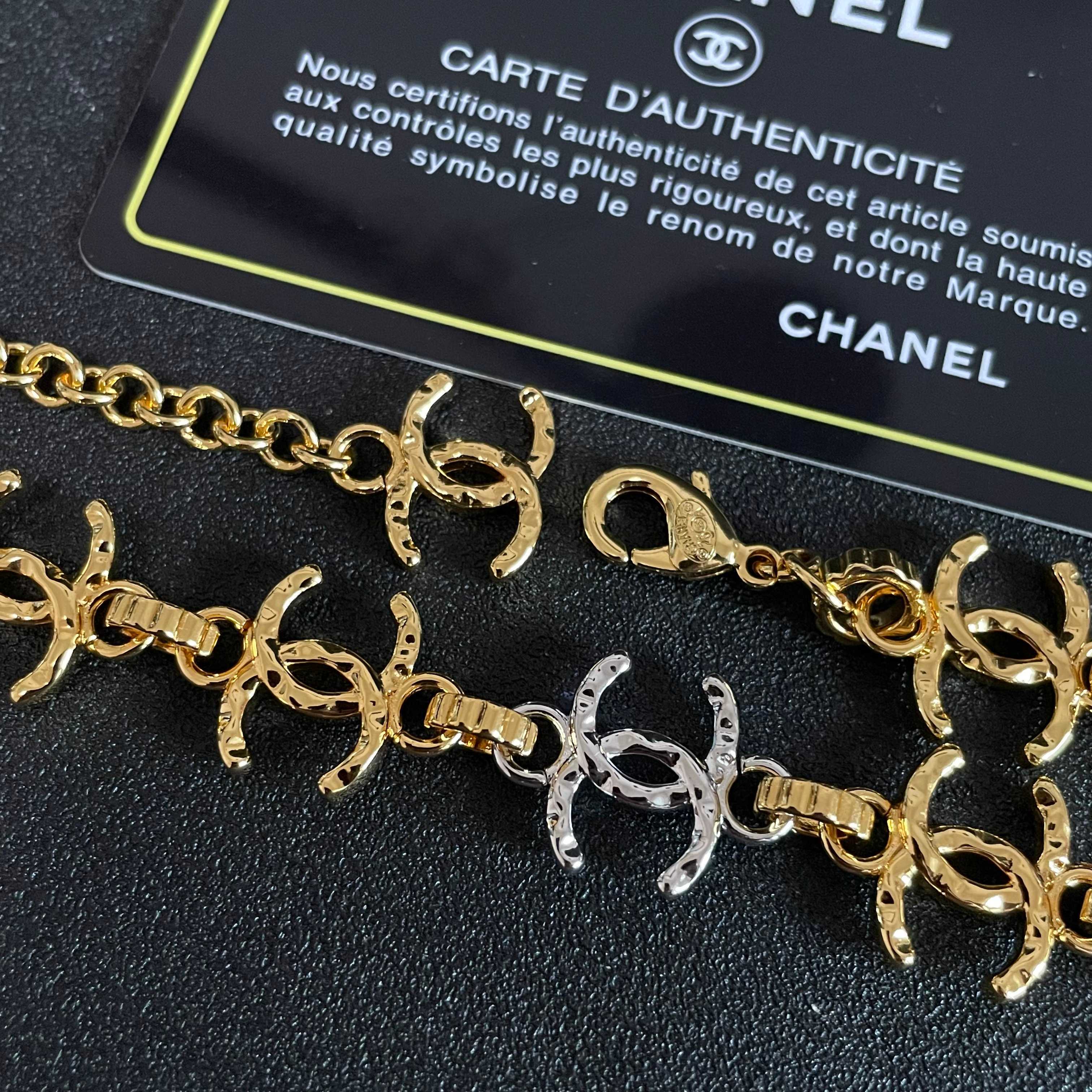 Chanel香奈儿 中古 项链👀小香家的款式真心无需多介绍😘🎶每一款都超好看，精致大方，非常显气质