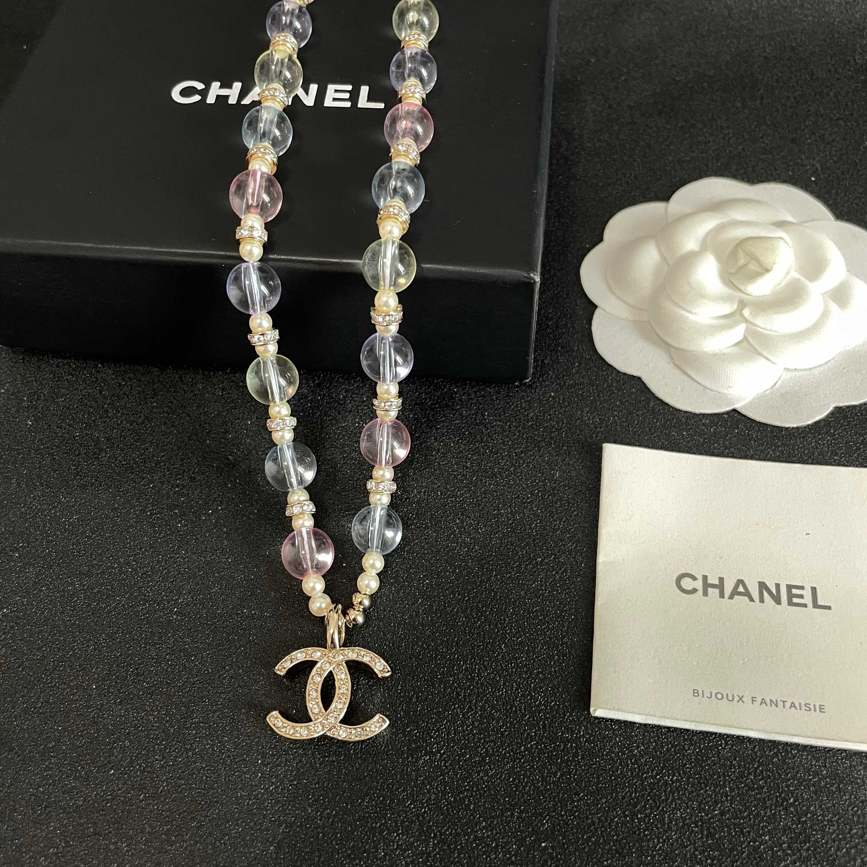 Chanel香奈儿 中古 项链👀小香家的款式真心无需多介绍😘🎶每一款都超好看，精致大方，非常显气质.