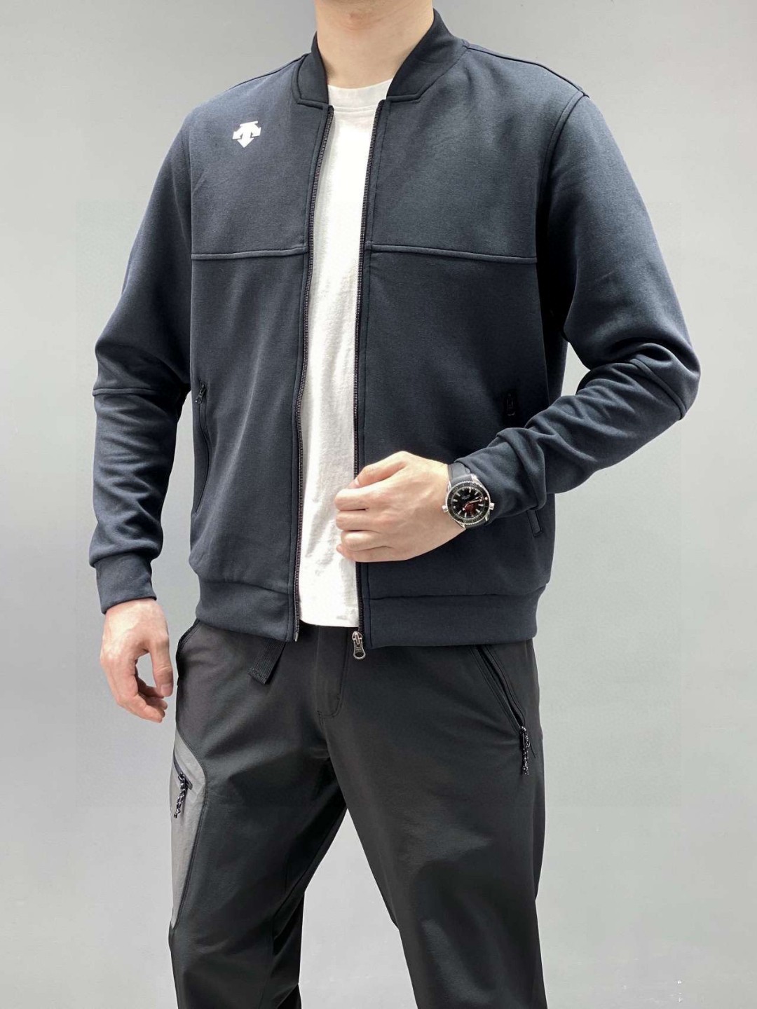 _dti9s9ELvTVaNDhuUBOlxoT-K-BVvsJlH0OG6TQ