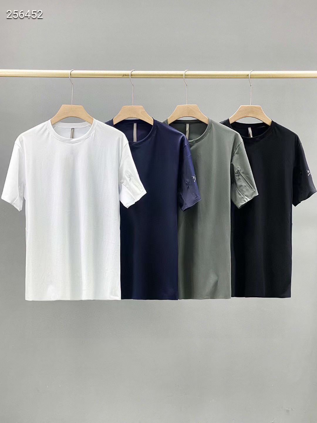 T-Shirt 05484