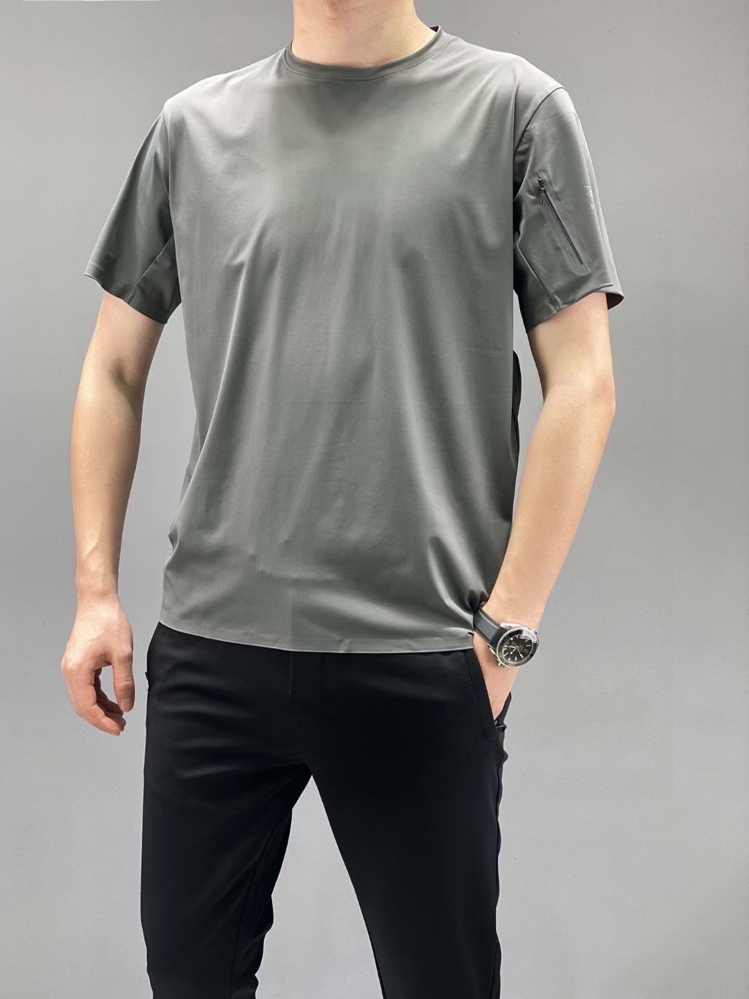 Alternative view of T-Shirt 05485
