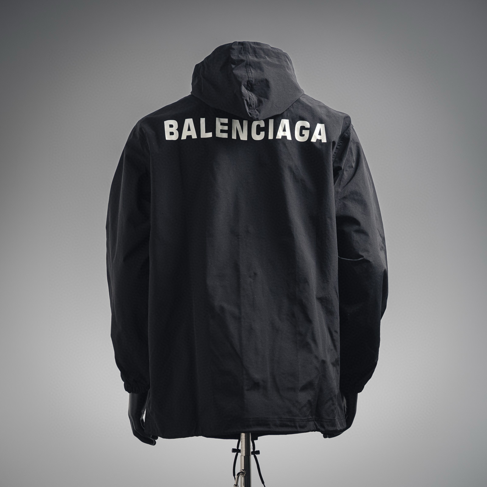 BALENCIAGA/巴黎世家 BLCG 24ss 后背Logo字母防水冲锋衣夹克