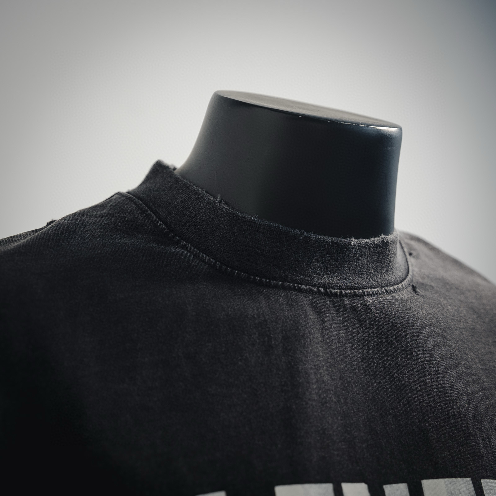 Balenciaga/巴黎世家 洗水工艺胶印胶带字母短袖T恤