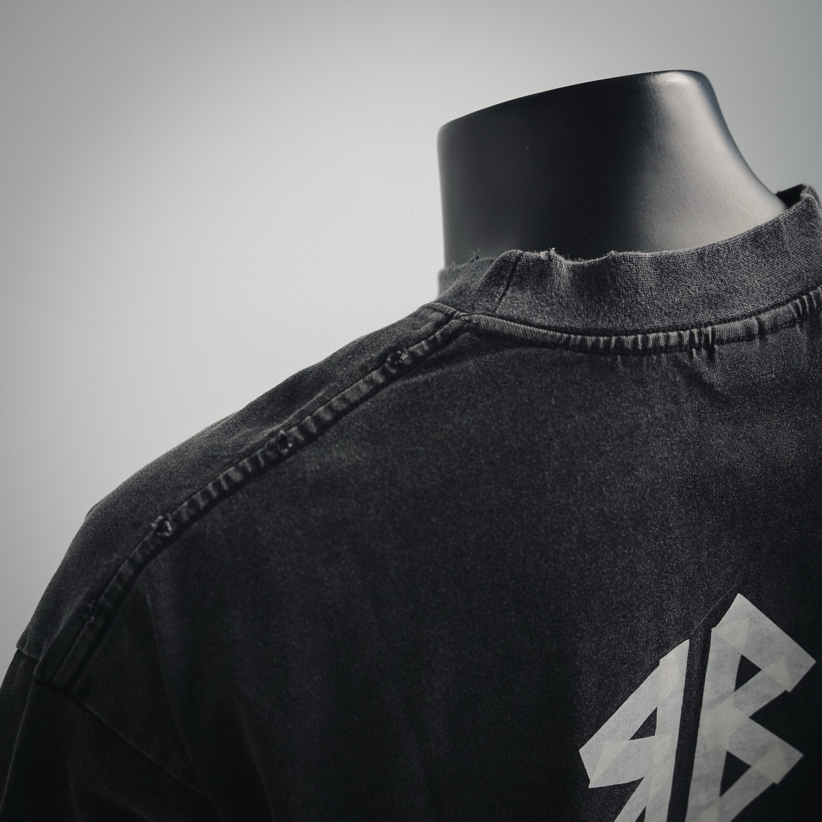 Balenciaga/巴黎世家 洗水工艺胶印胶带字母短袖T恤