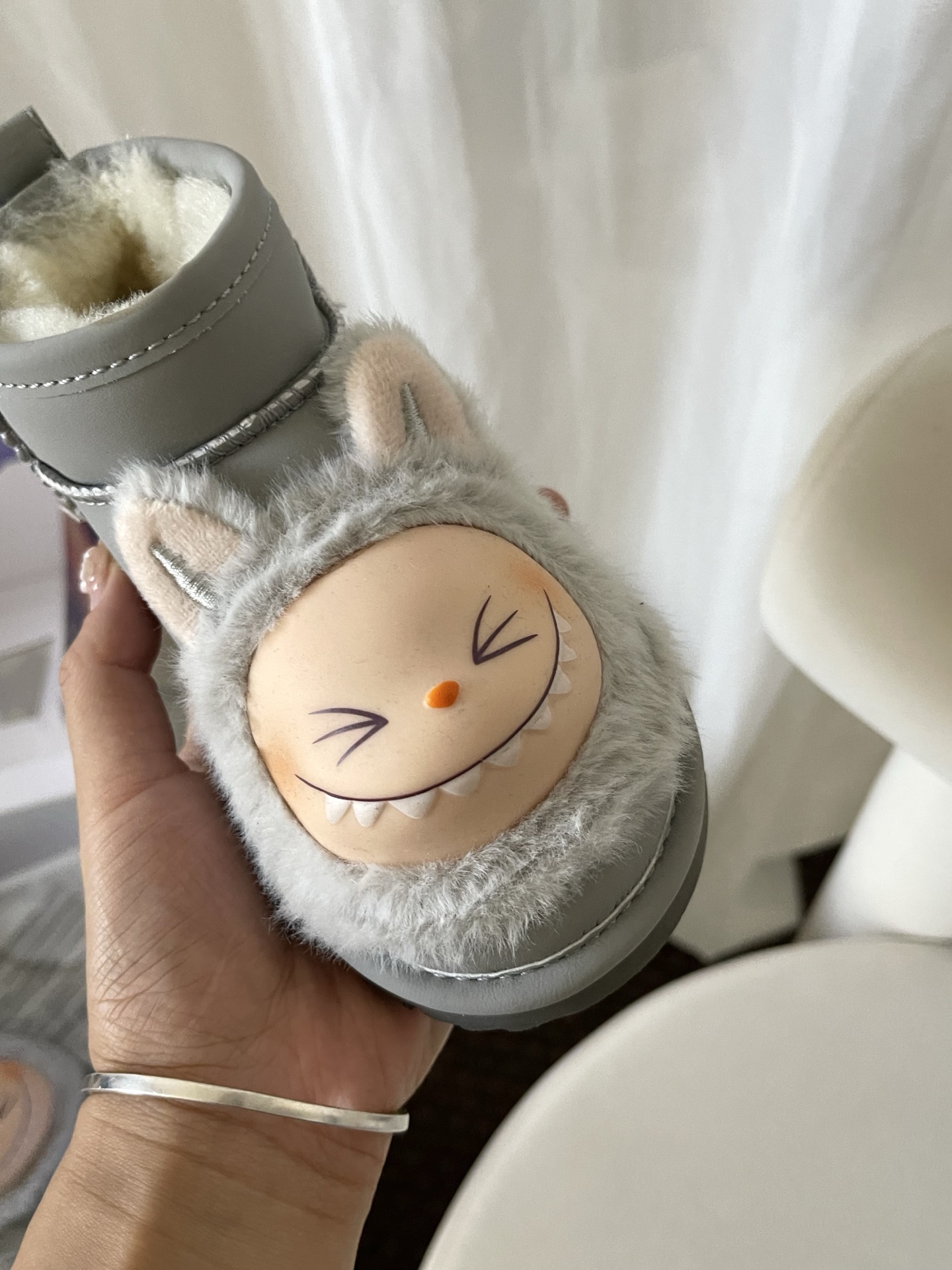 图片[8]-高版本 UGG 拉布布童鞋款 拉布布脸面+头层牛反绒面+羊毛内里+EVA大底 鞋面还原拉布布脸面，采用搪胶工艺，内里采用美利奴羊毛 尺码：25 27 29 31 33-选品中心