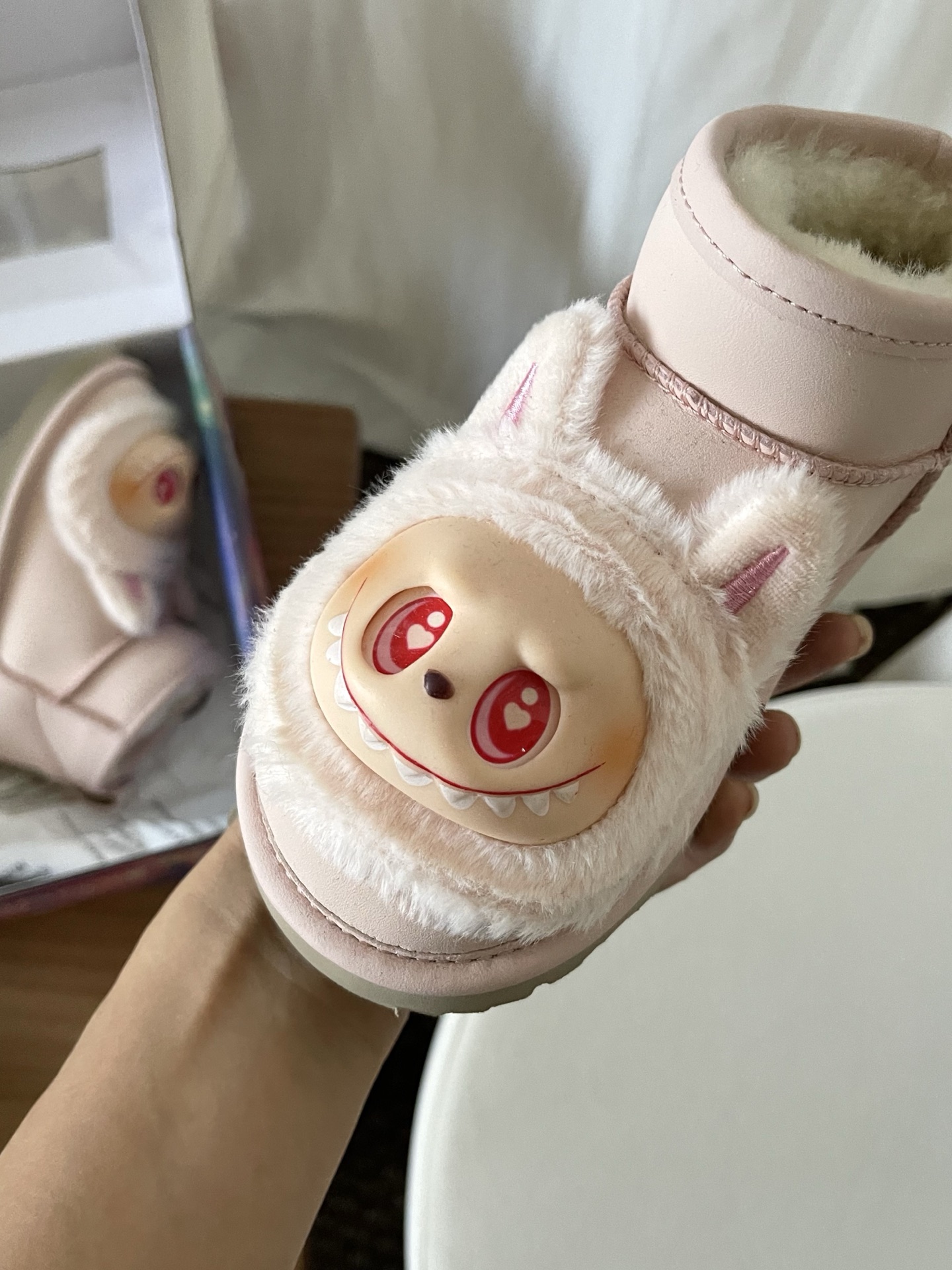 图片[7]-高版本 UGG 拉布布童鞋款 拉布布脸面+头层牛反绒面+羊毛内里+EVA大底 鞋面还原拉布布脸面，采用搪胶工艺，内里采用美利奴羊毛 尺码：25 27 29 31 33-选品中心