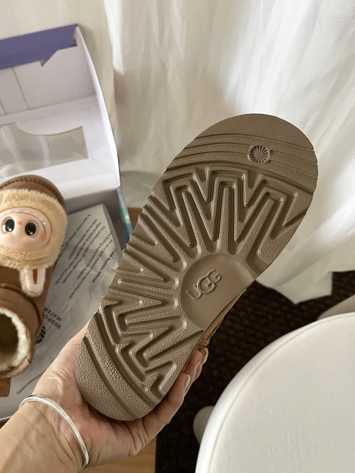 图片[8]-高版本 UGG 拉布布童鞋款 拉布布脸面+头层牛反绒面+羊毛内里+EVA大底 鞋面还原拉布布脸面，采用搪胶工艺，内里采用美利奴羊毛 尺码：25 27 29 31 33-选品中心